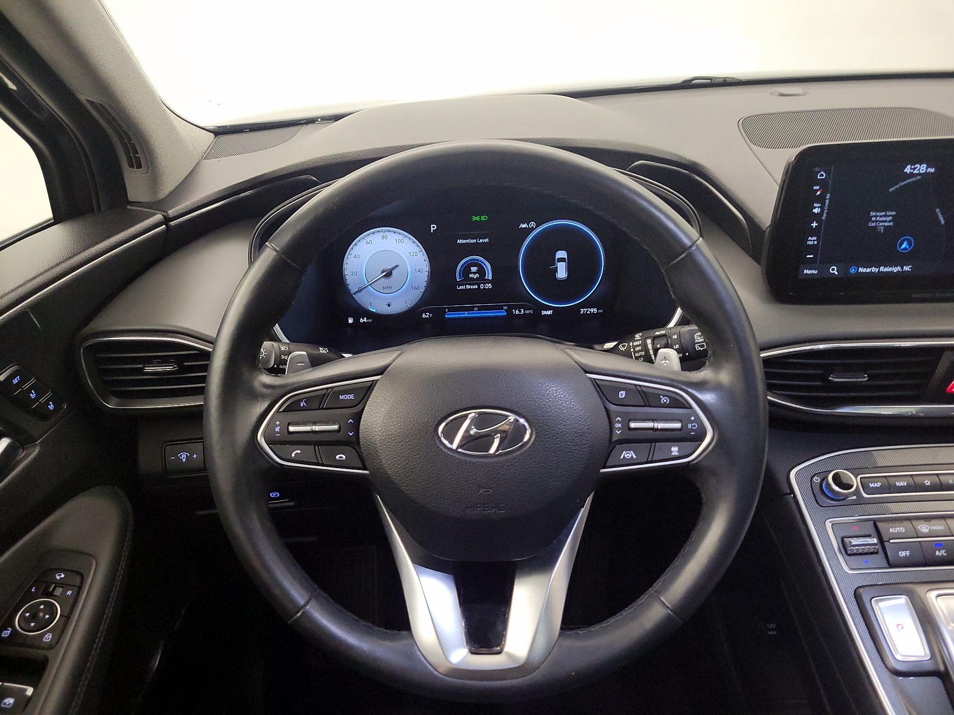 Thumbnail: 2023 Hyundai Santa Fe - 10