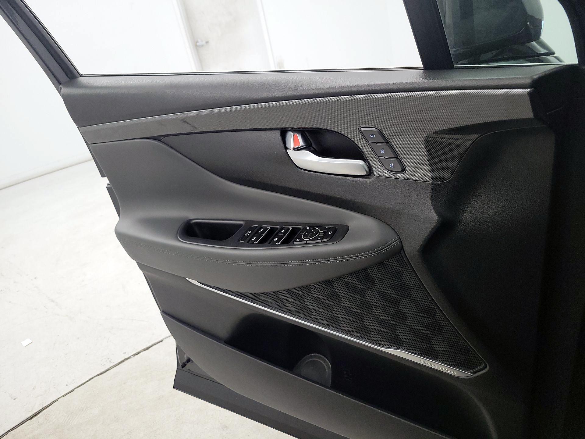 Thumbnail: 2023 Hyundai Santa Fe - 12