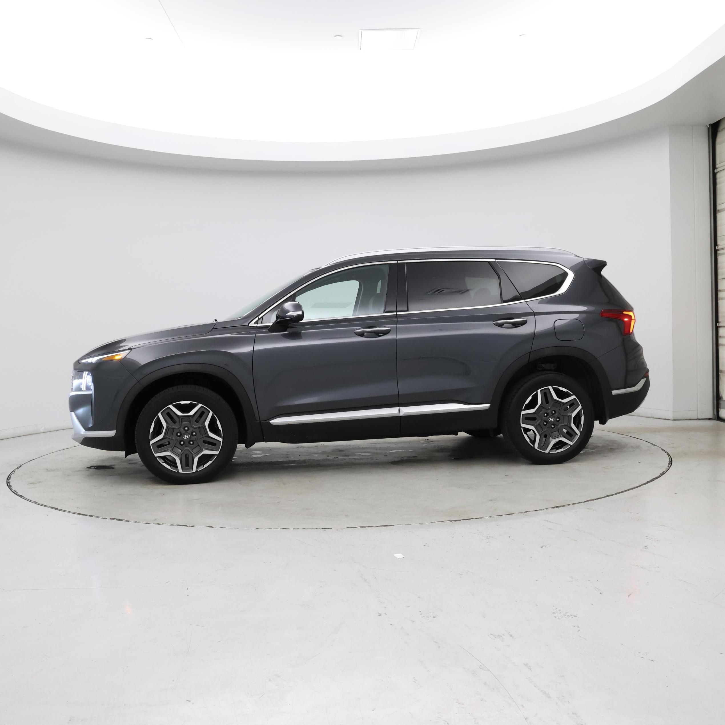 Thumbnail: 2023 Hyundai Santa Fe - 3