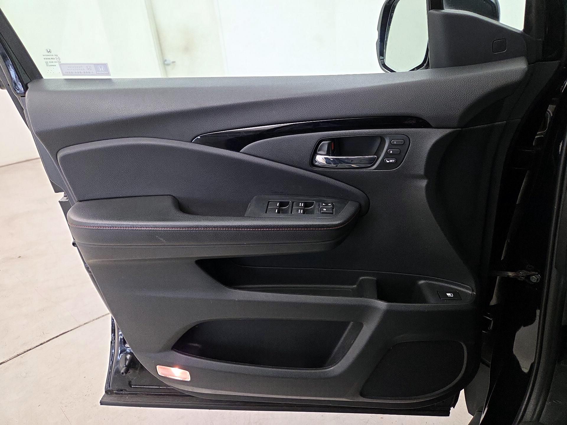 Thumbnail: 2023 Honda Ridgeline - 12