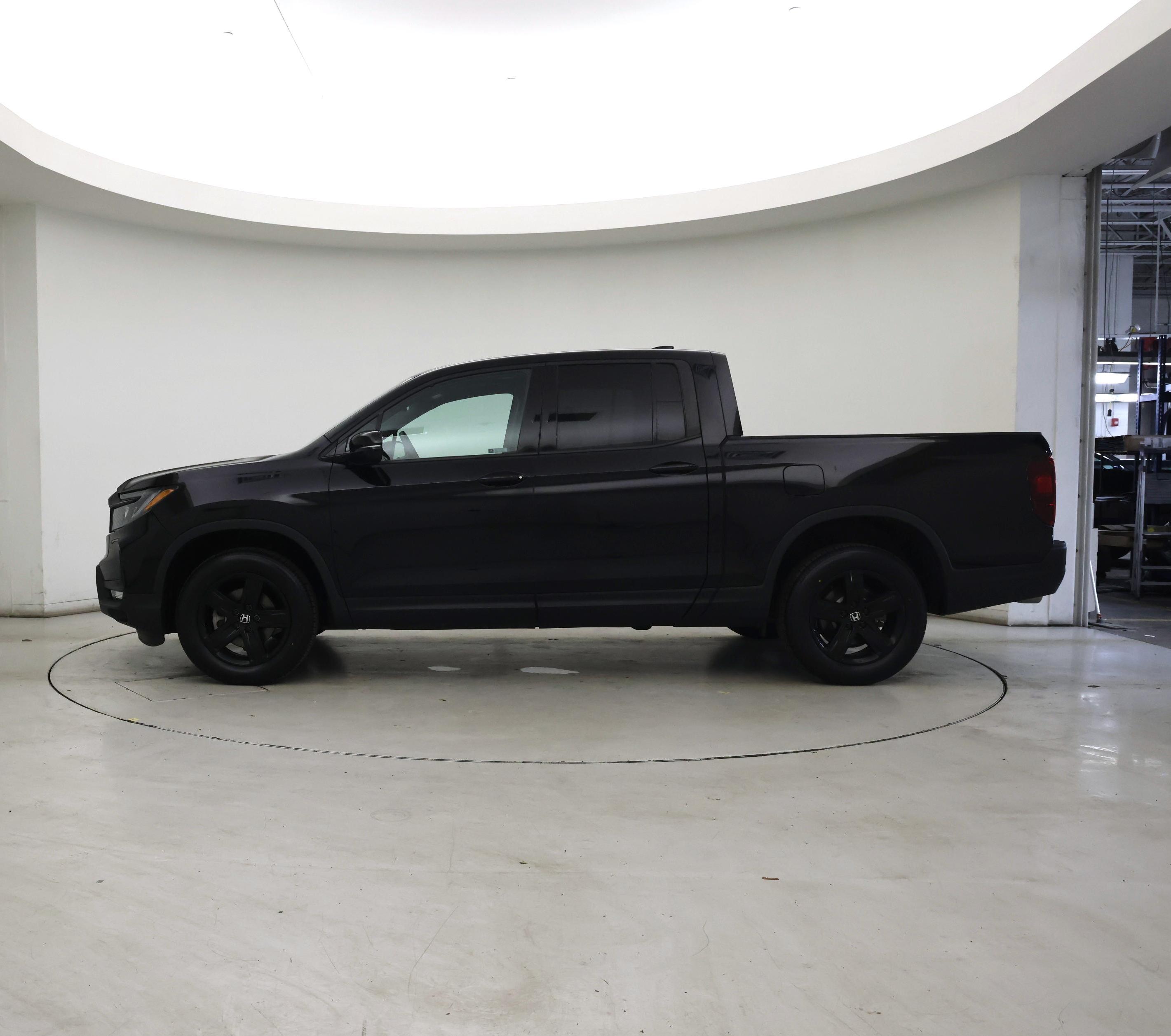 Thumbnail: 2023 Honda Ridgeline - 3