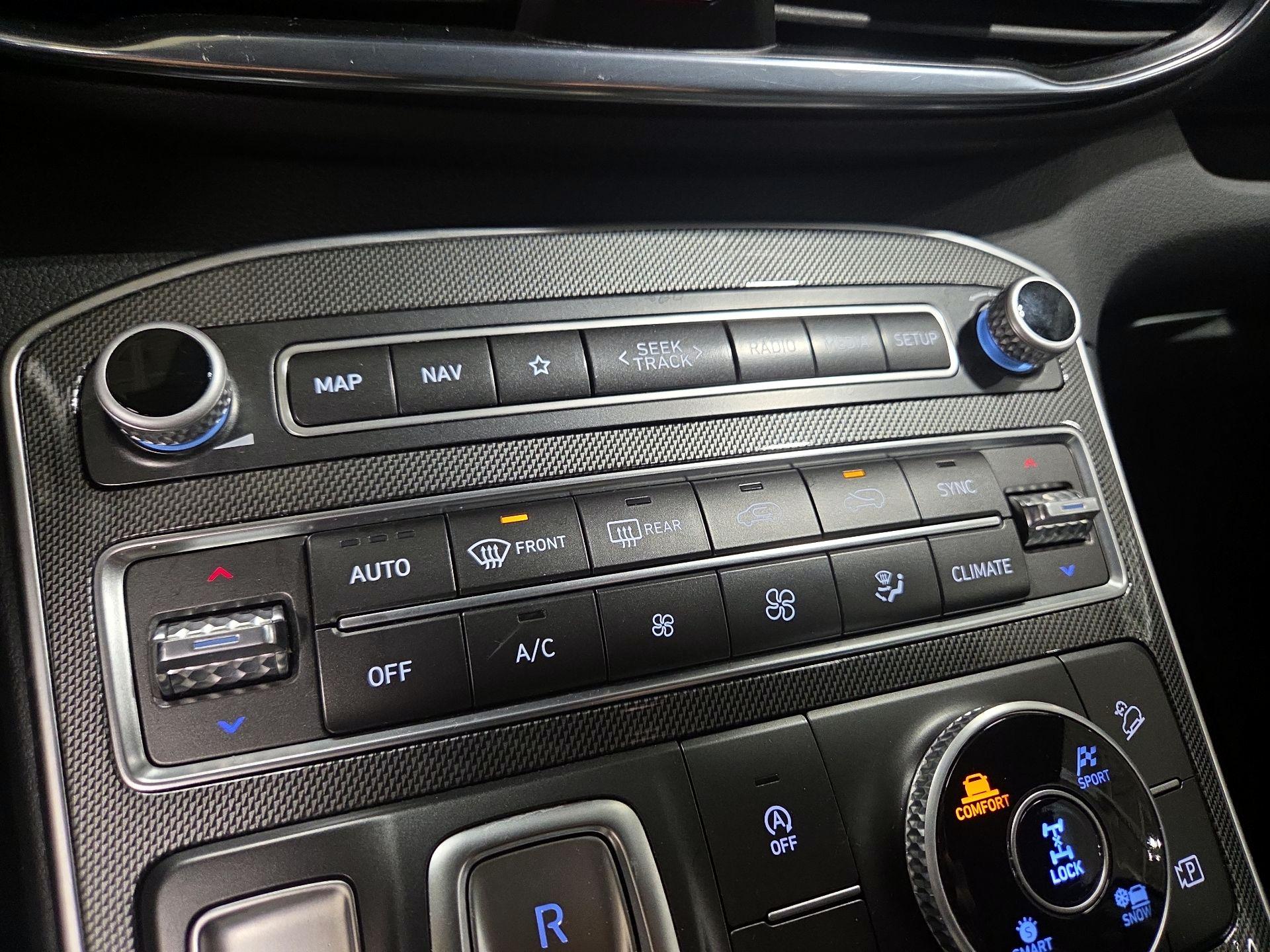 Thumbnail: 2023 Hyundai Santa Fe - 17