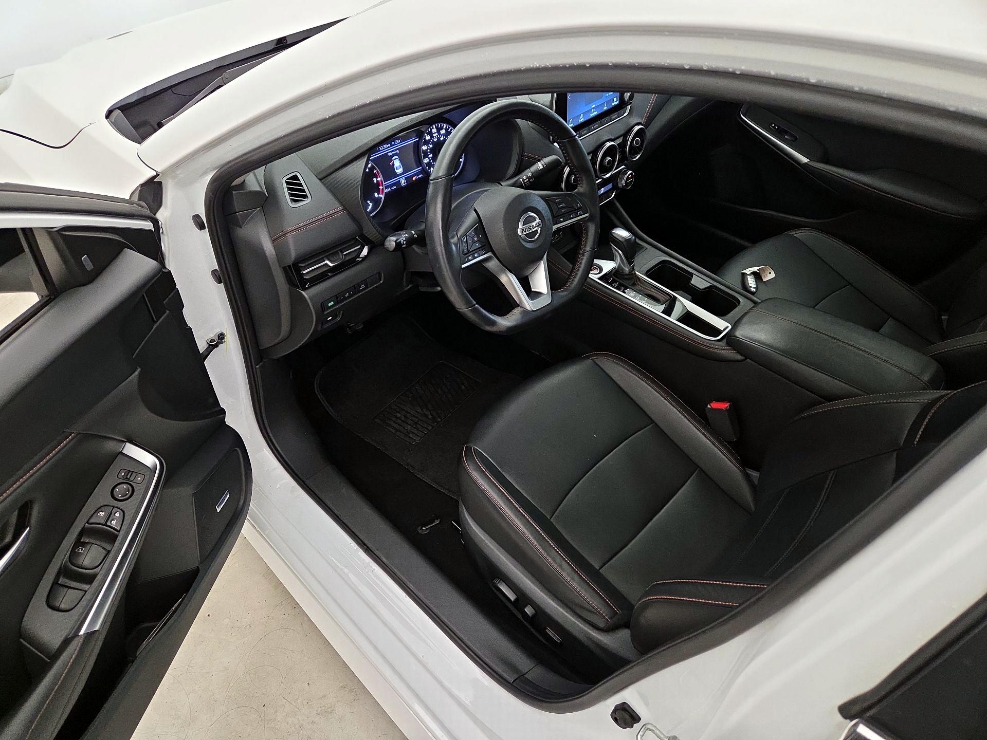 Thumbnail: 2023 Nissan Sentra - 11