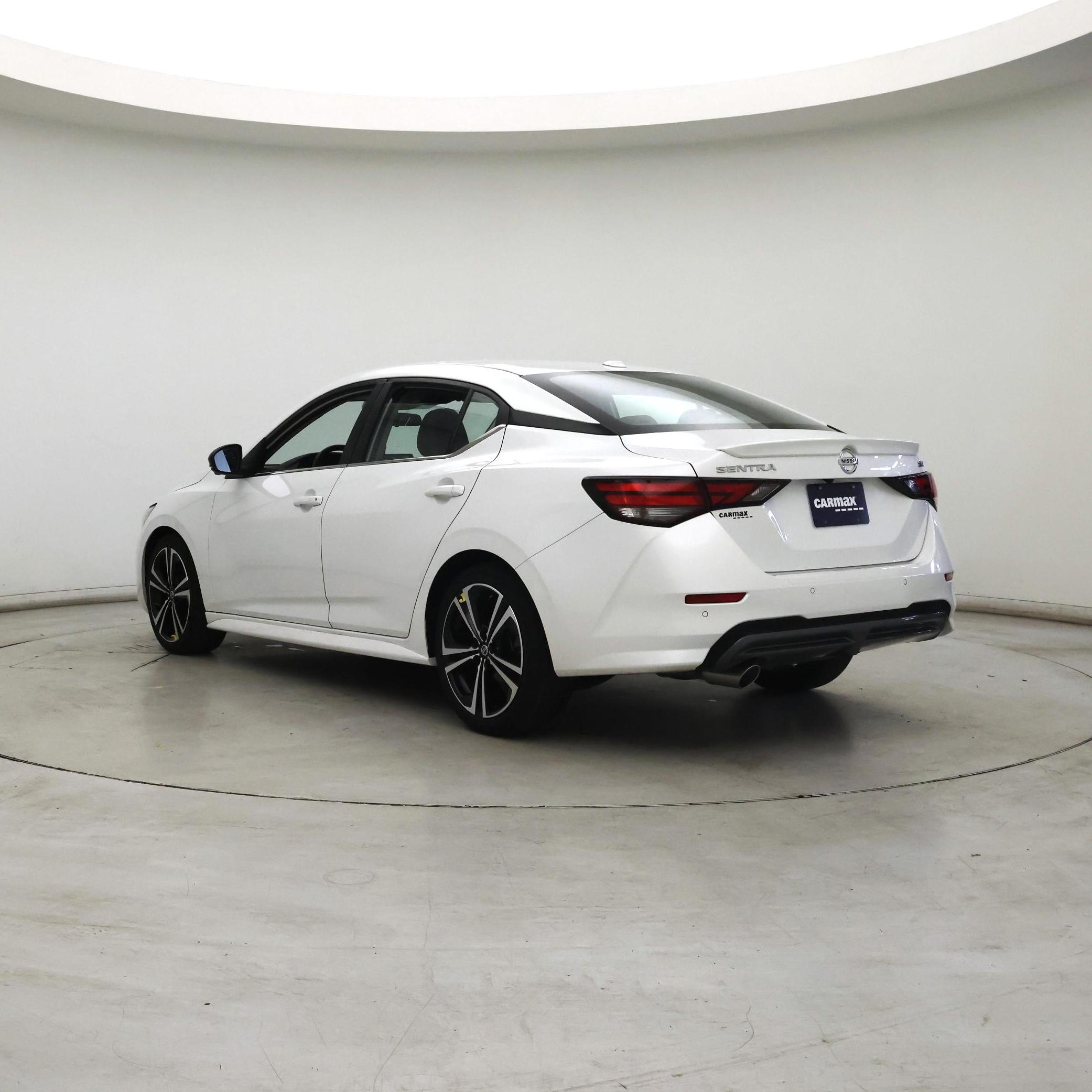 Thumbnail: 2023 Nissan Sentra - 2