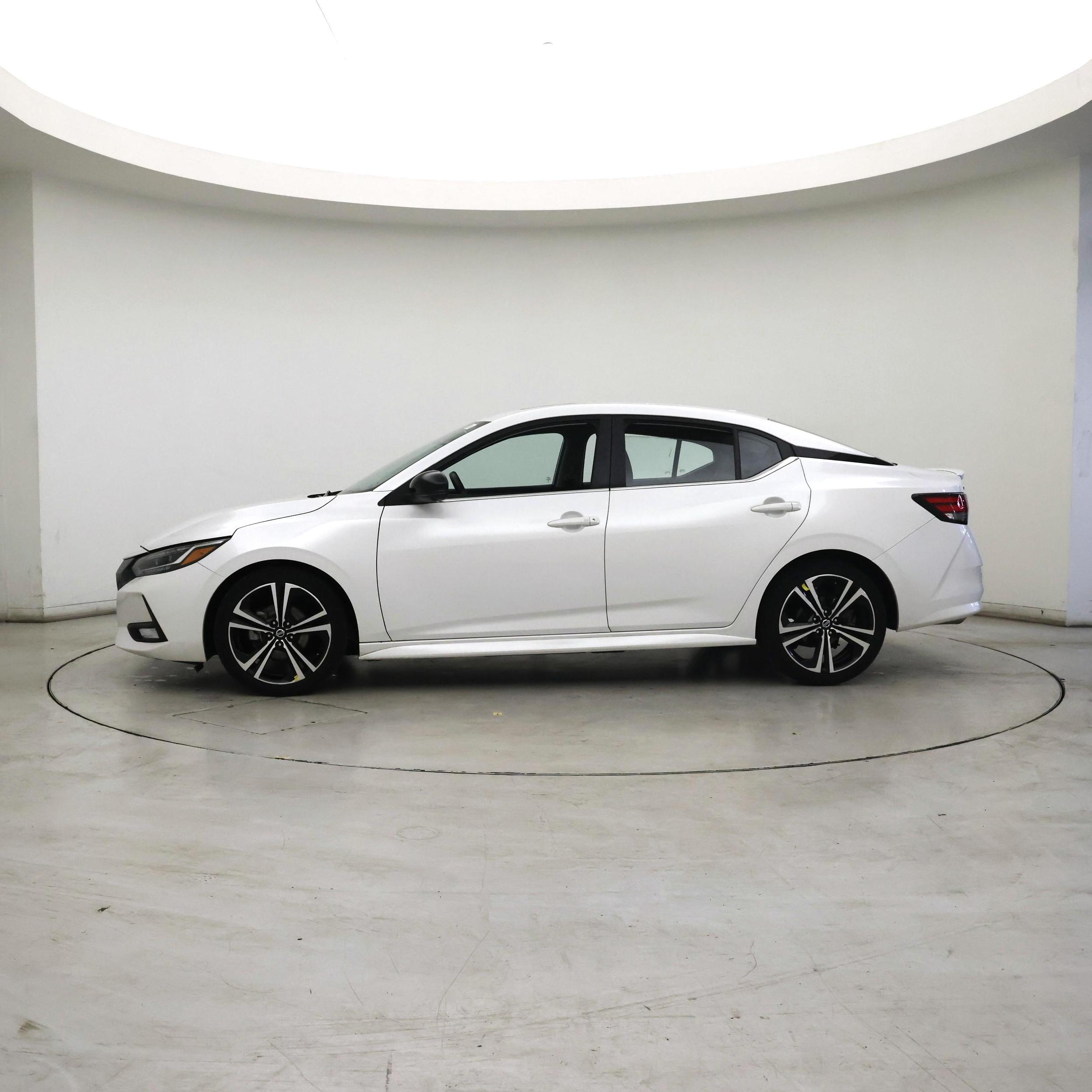 Thumbnail: 2023 Nissan Sentra - 3