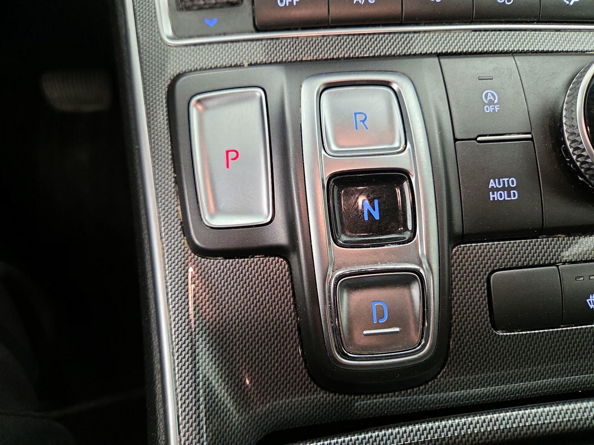 Thumbnail: 2023 Hyundai Santa Fe - 17