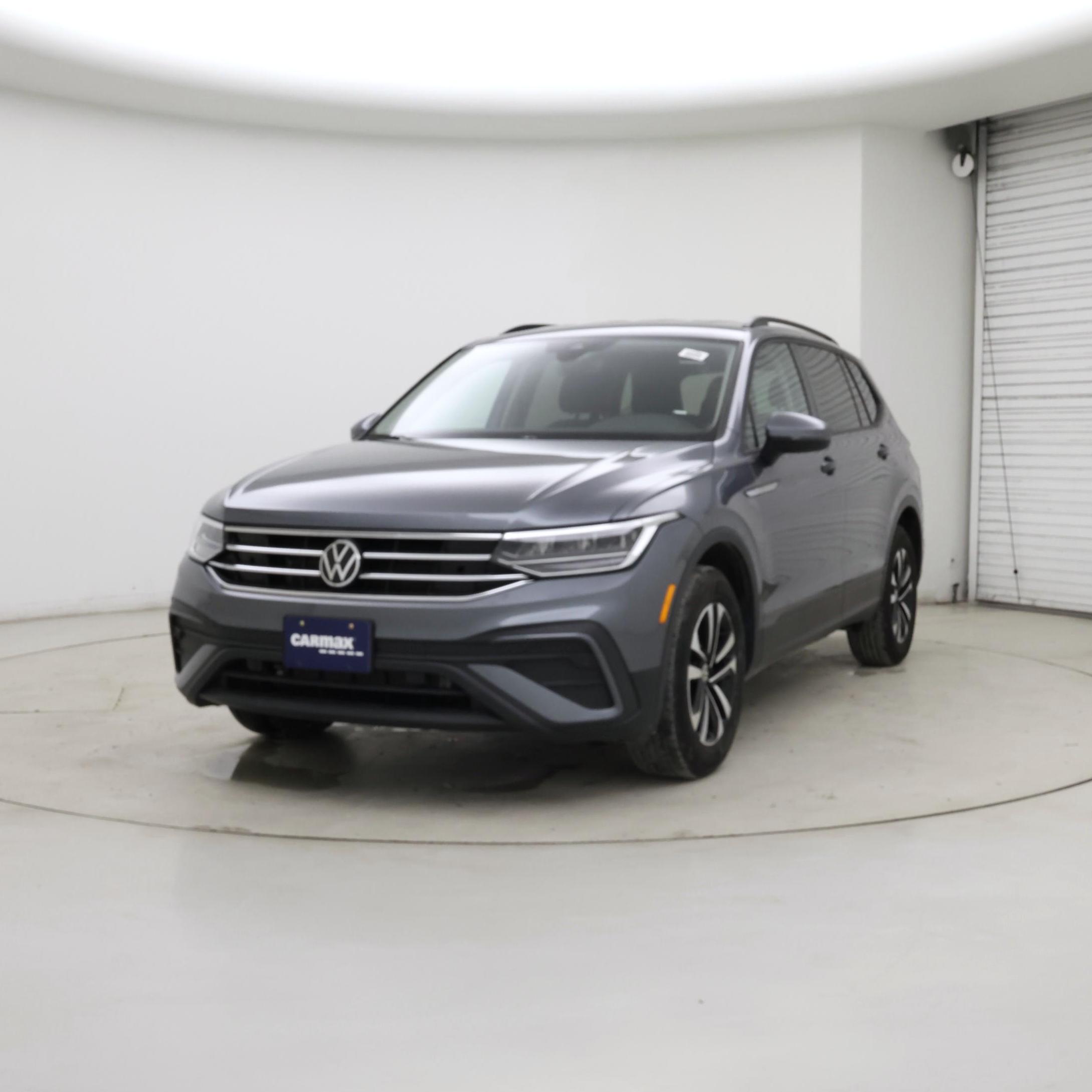 Thumbnail: 2024 Volkswagen Tiguan - 4