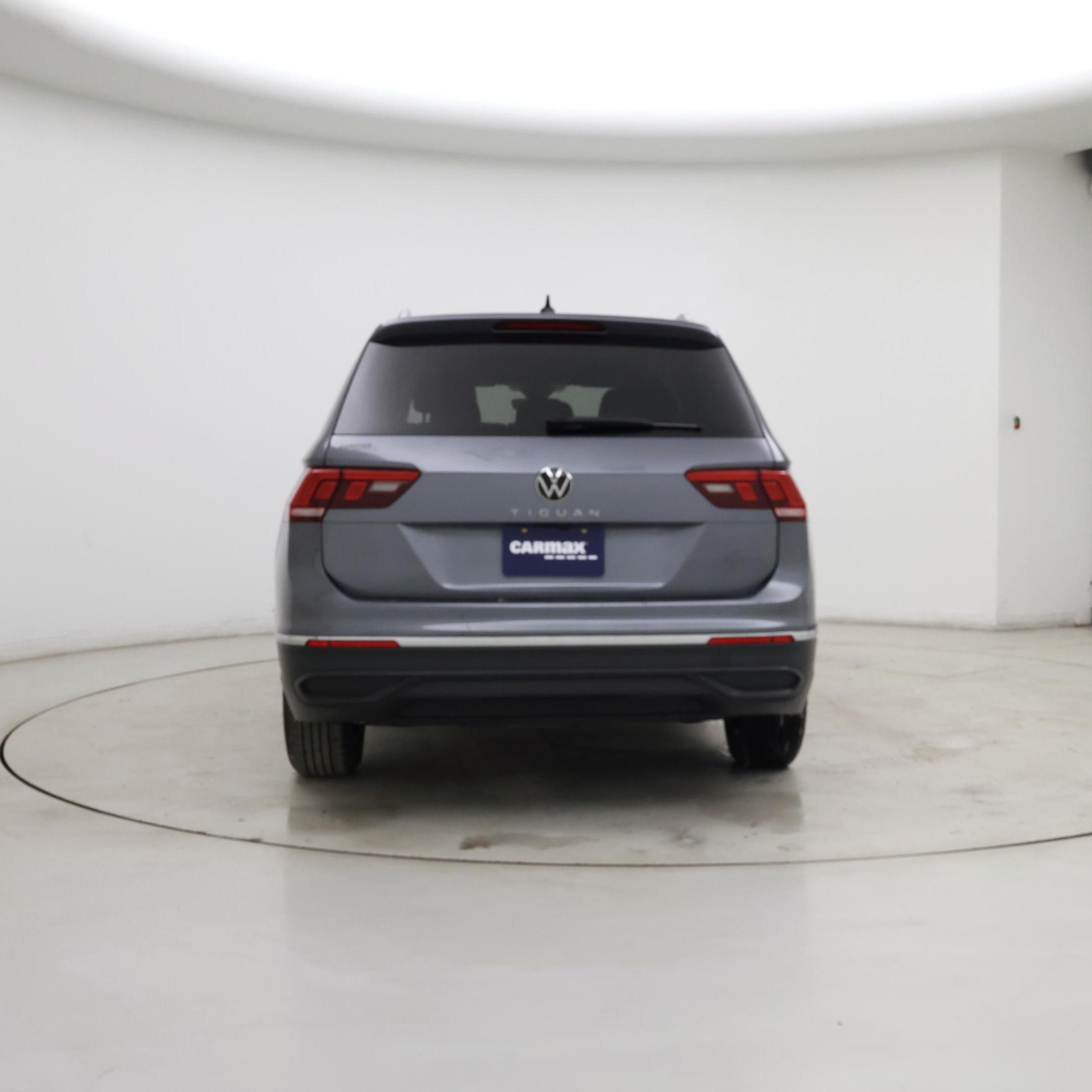 Thumbnail: 2024 Volkswagen Tiguan - 6