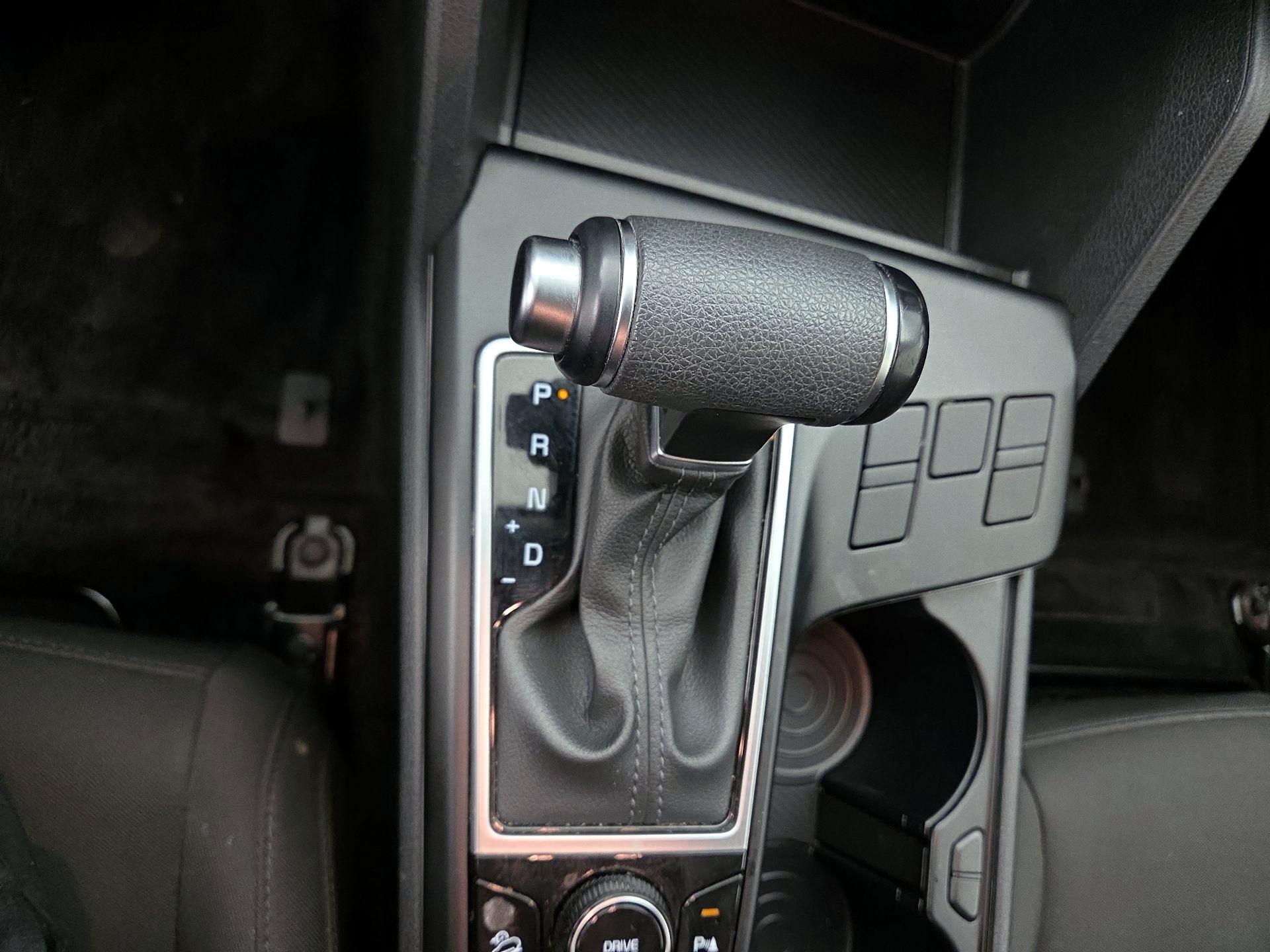 Thumbnail: 2024 Kia Sportage - 17