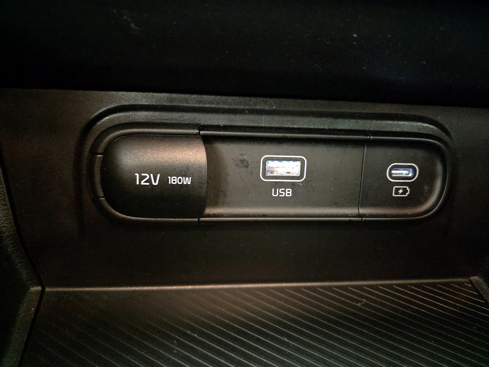 Thumbnail: 2024 Kia Sportage - 18