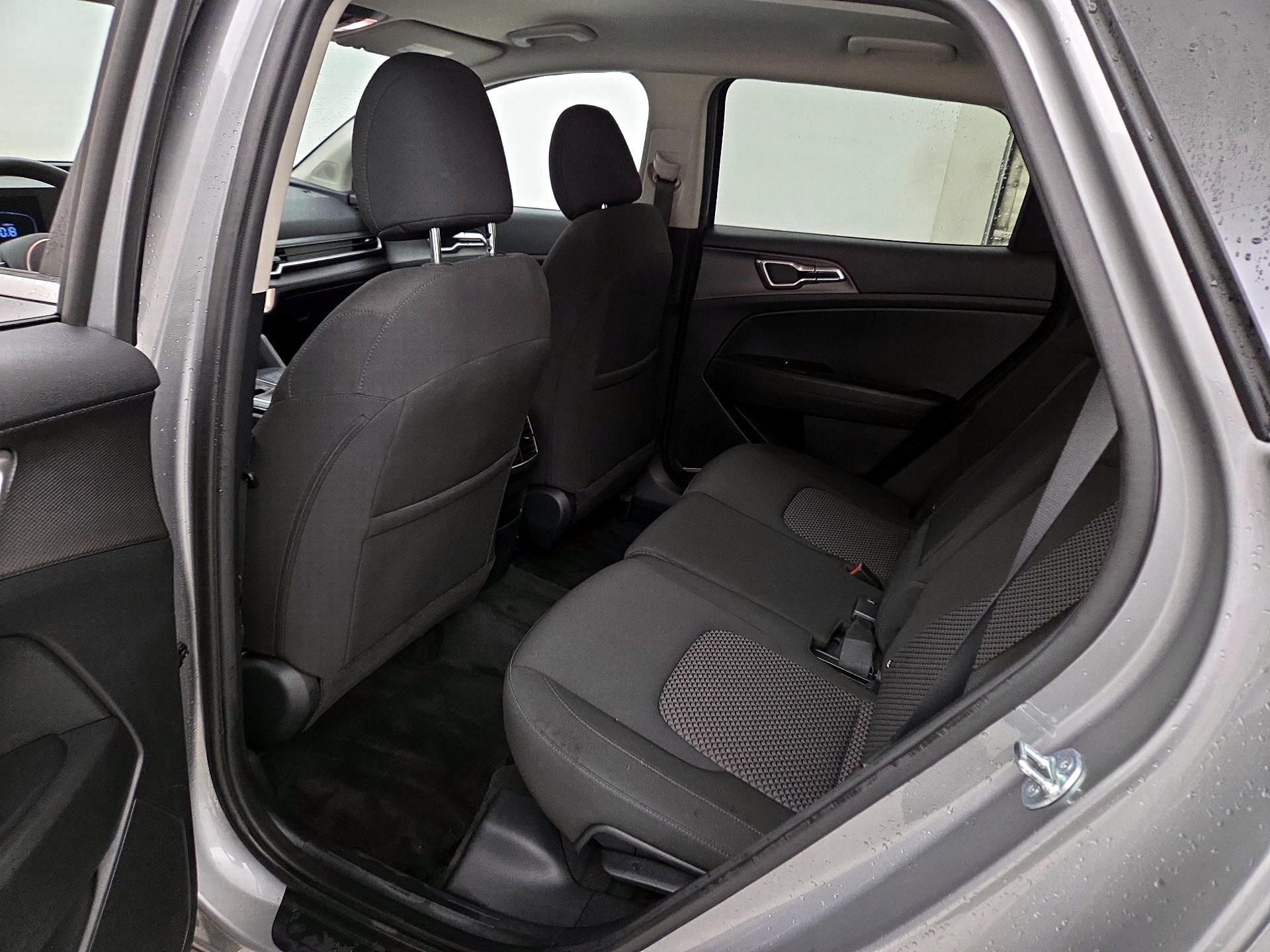 Thumbnail: 2024 Kia Sportage - 19