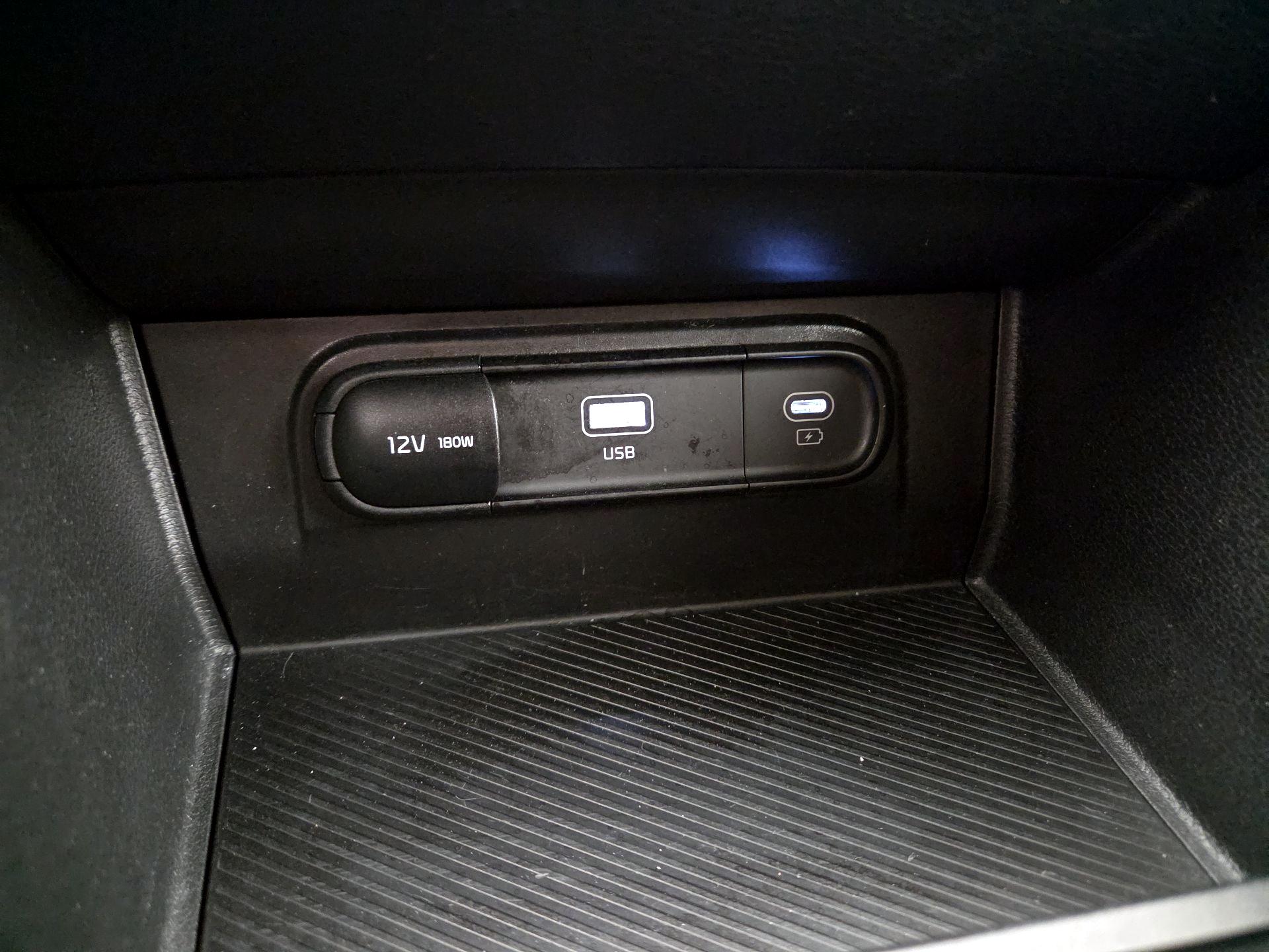 Thumbnail: 2024 Kia Sportage - 18