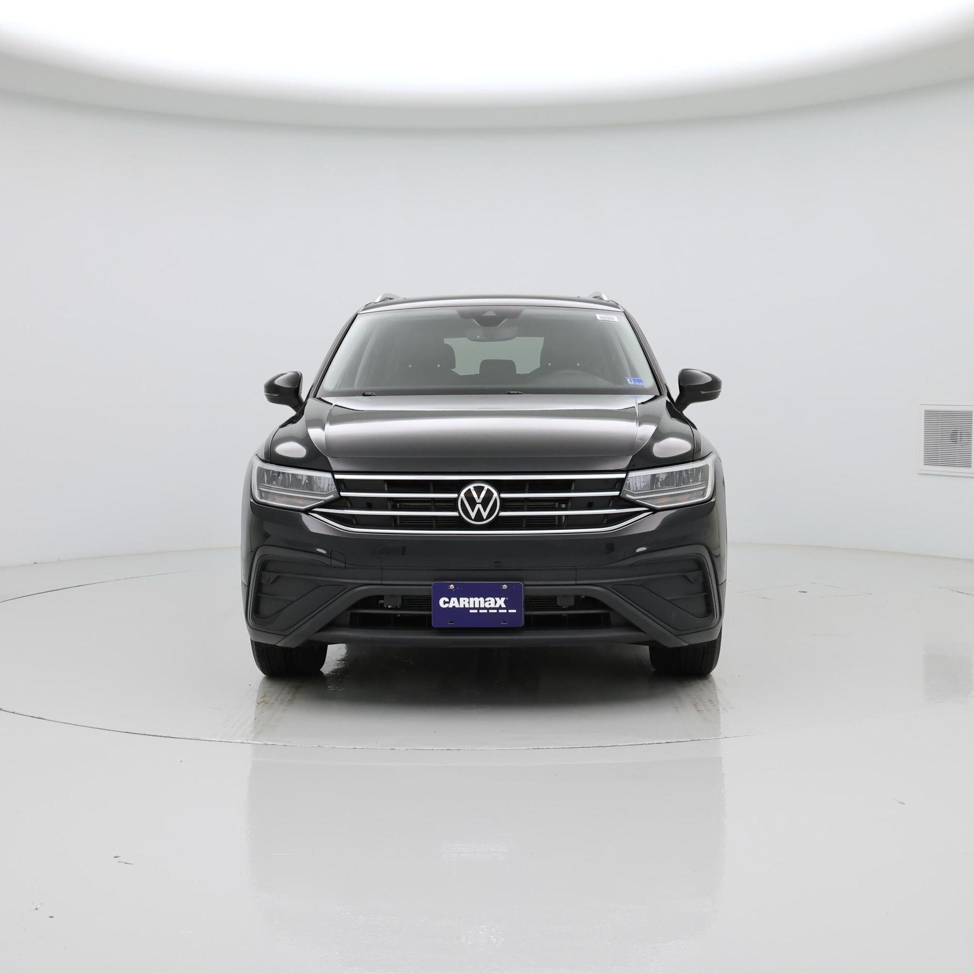 Thumbnail: 2022 Volkswagen Tiguan - 5