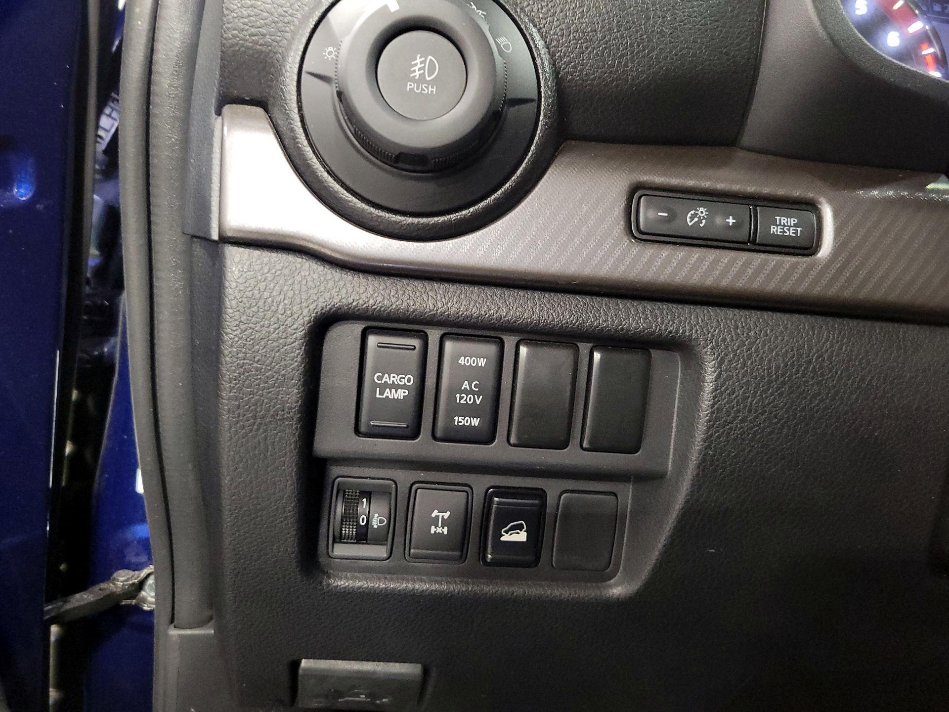 Thumbnail: 2023 Nissan Titan - 13