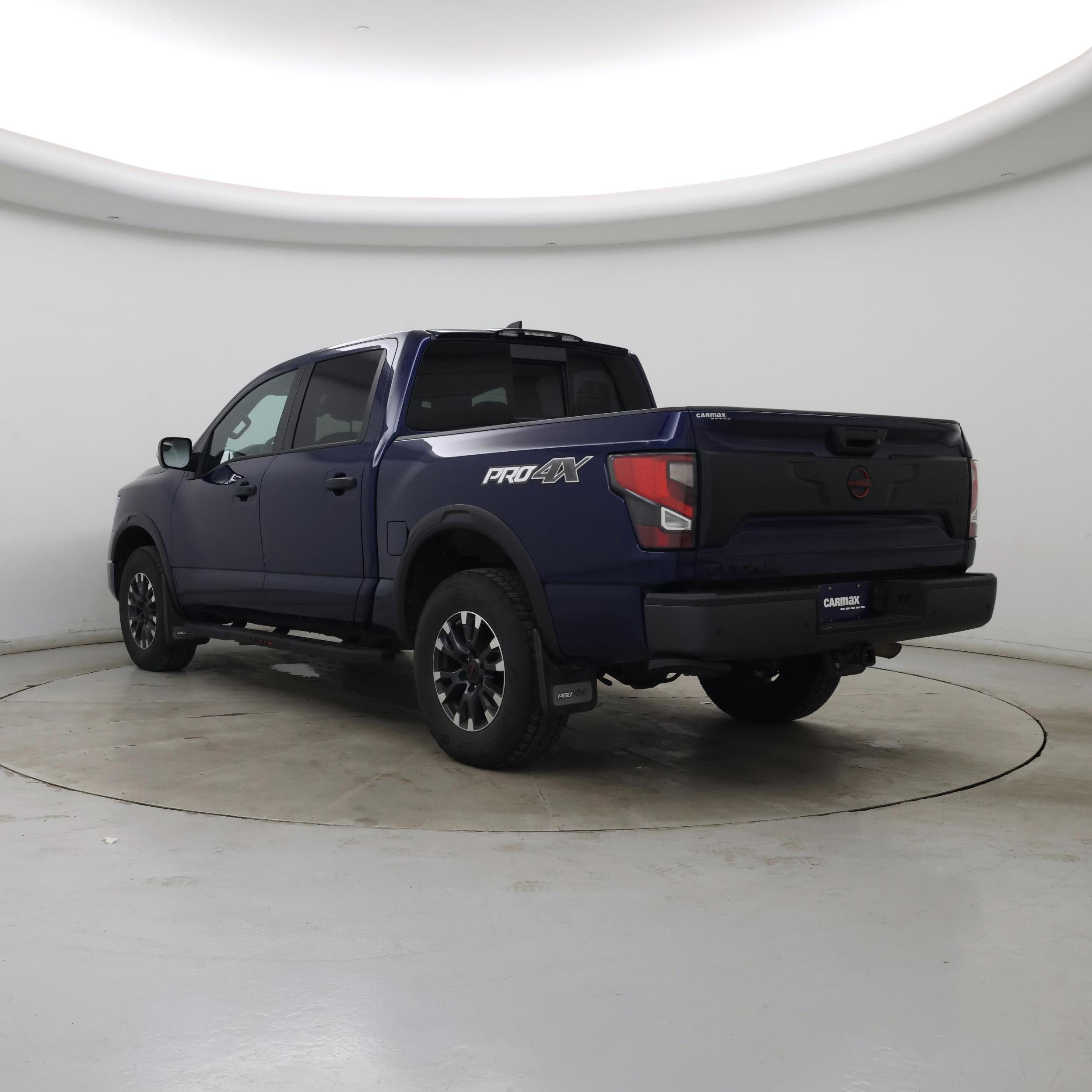 Thumbnail: 2023 Nissan Titan - 2