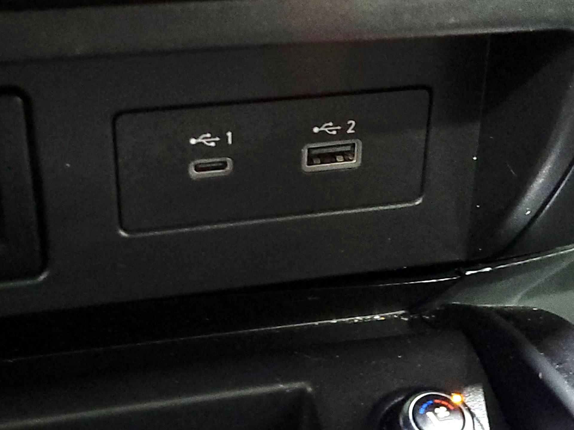 Thumbnail: 2023 Nissan Titan - 19