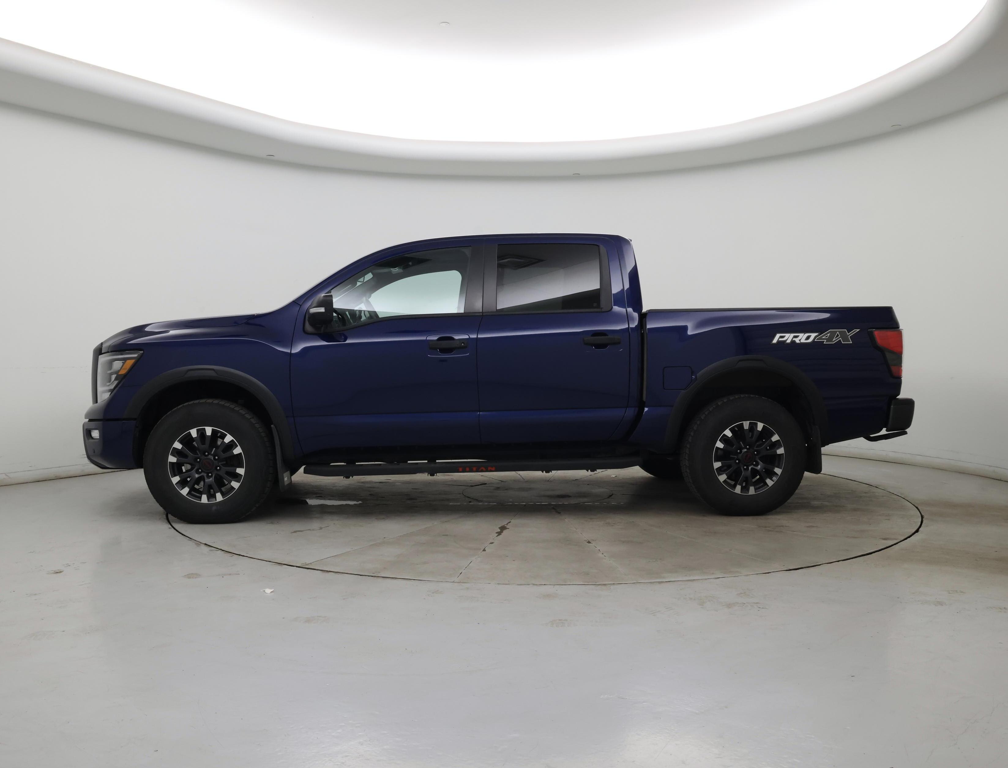 Thumbnail: 2023 Nissan Titan - 3