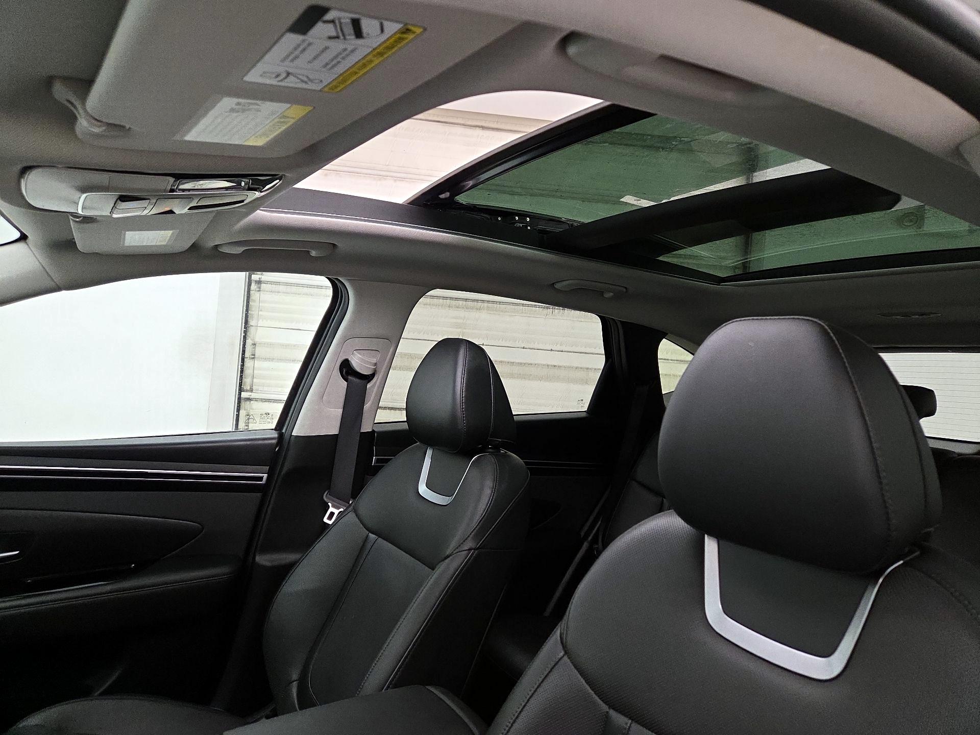 Thumbnail: 2023 Hyundai Tucson - 19