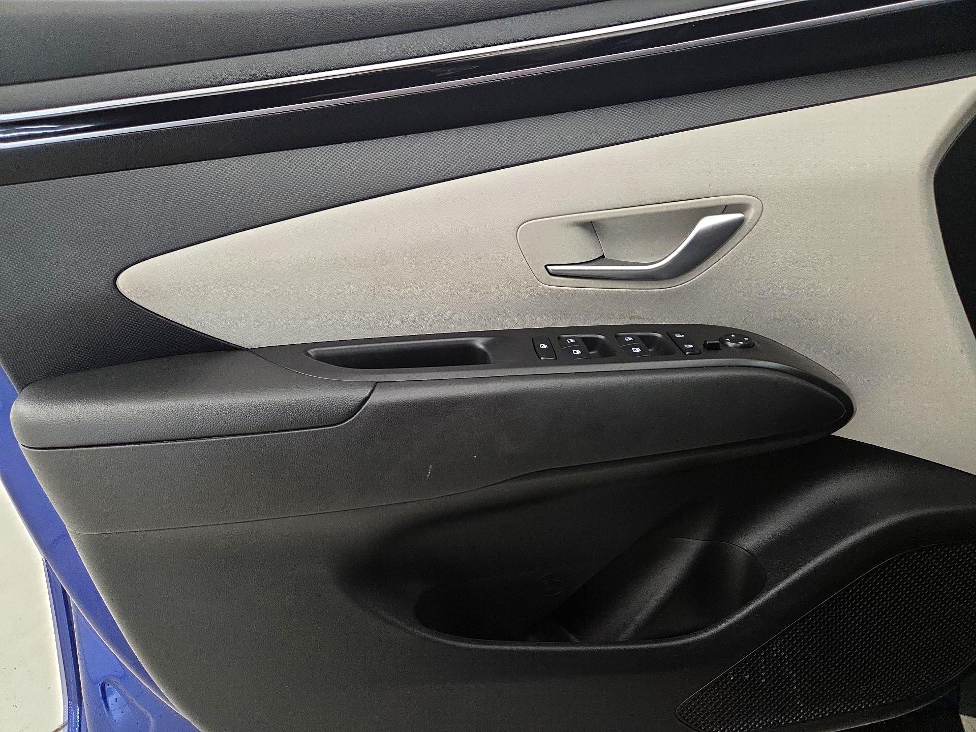 Thumbnail: 2023 Hyundai Tucson - 12