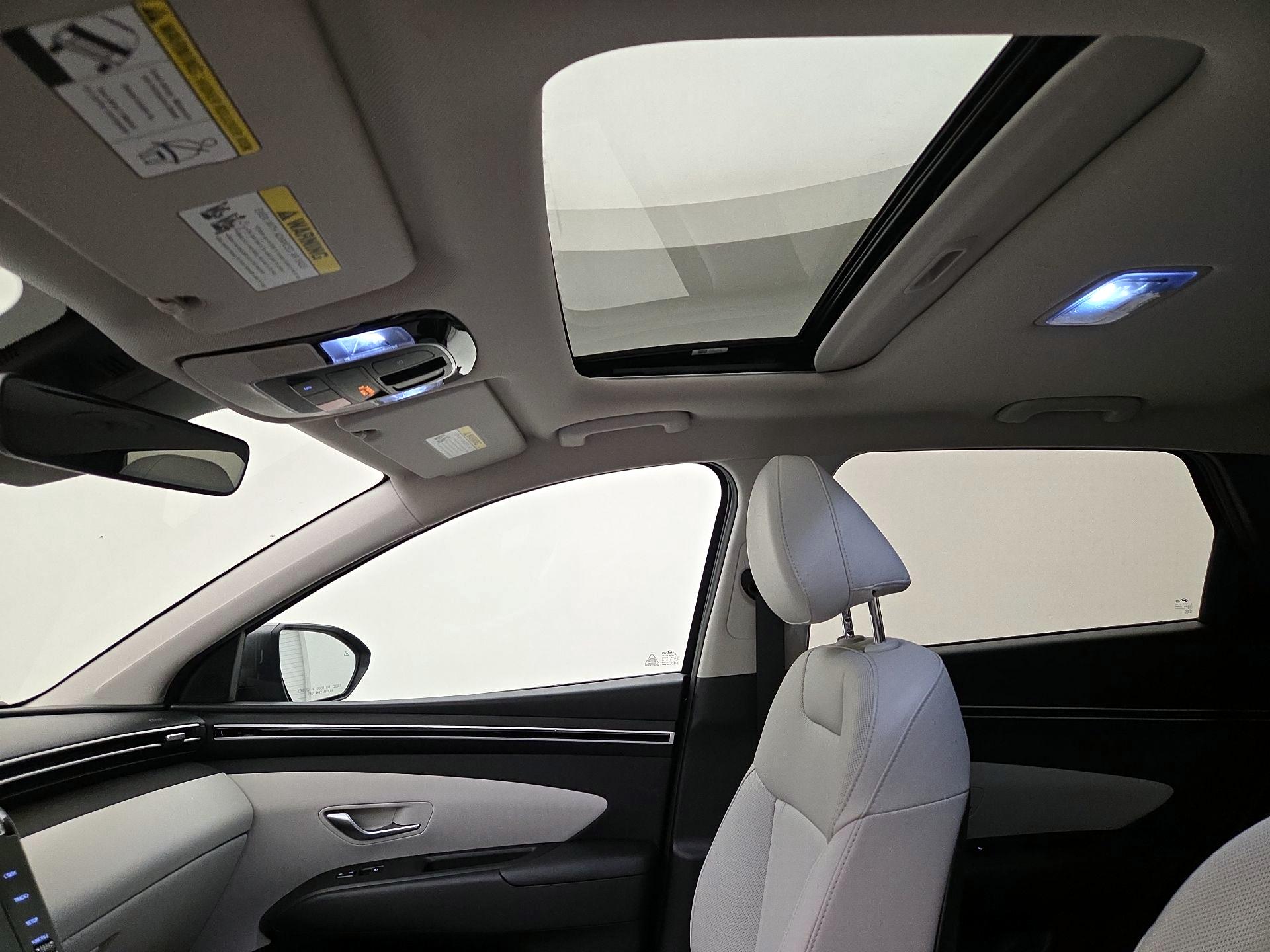 Thumbnail: 2023 Hyundai Tucson - 19