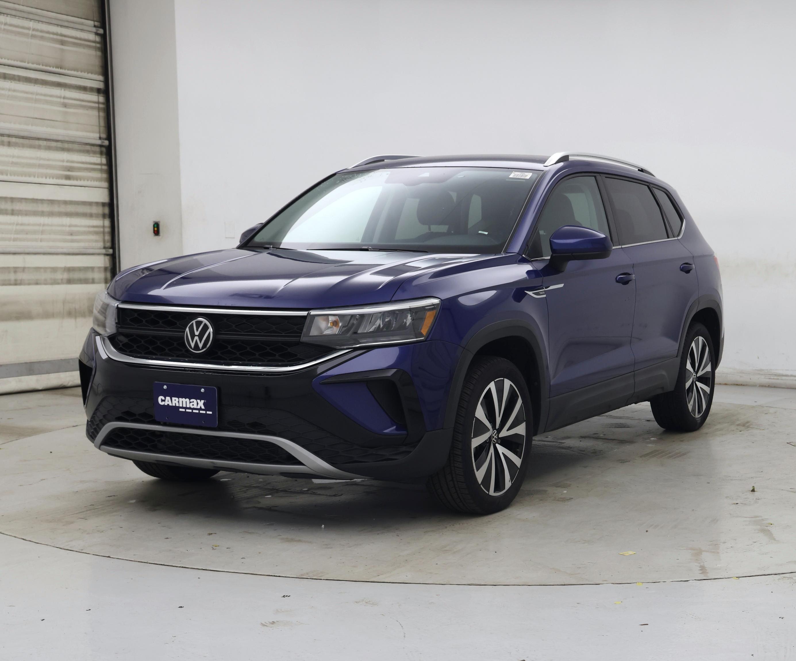 Thumbnail: 2024 Volkswagen Taos - 4