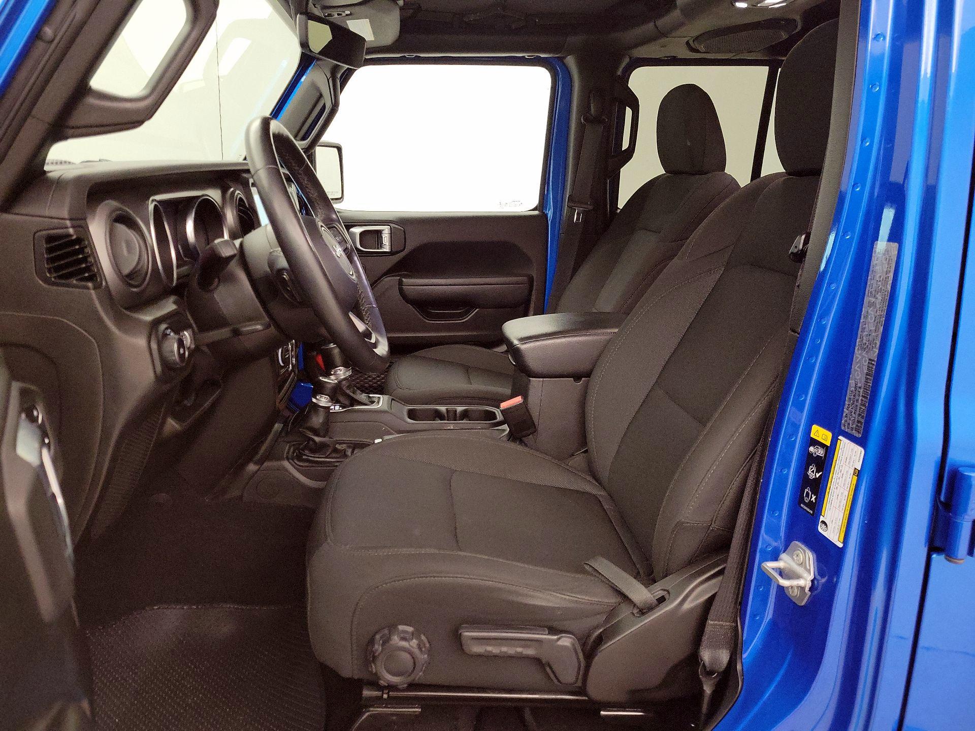 Thumbnail: 2022 Jeep Wrangler - 11