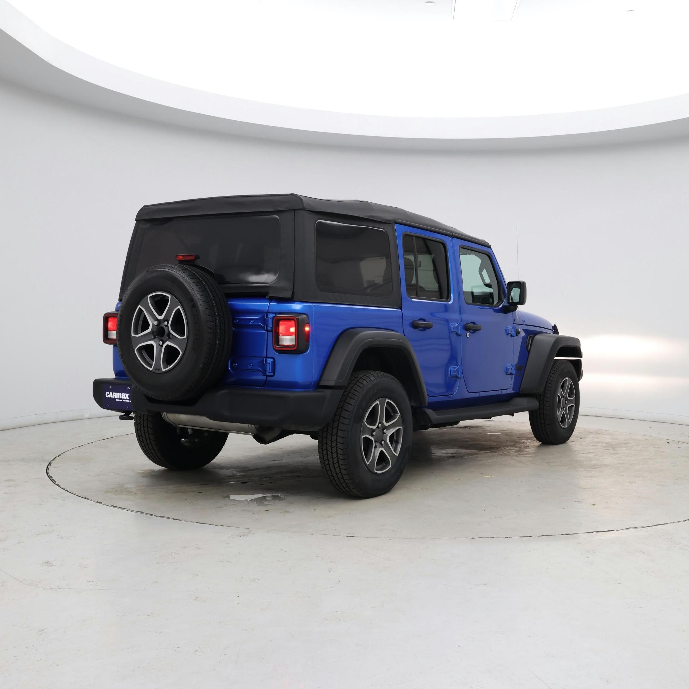 Thumbnail: 2022 Jeep Wrangler - 8