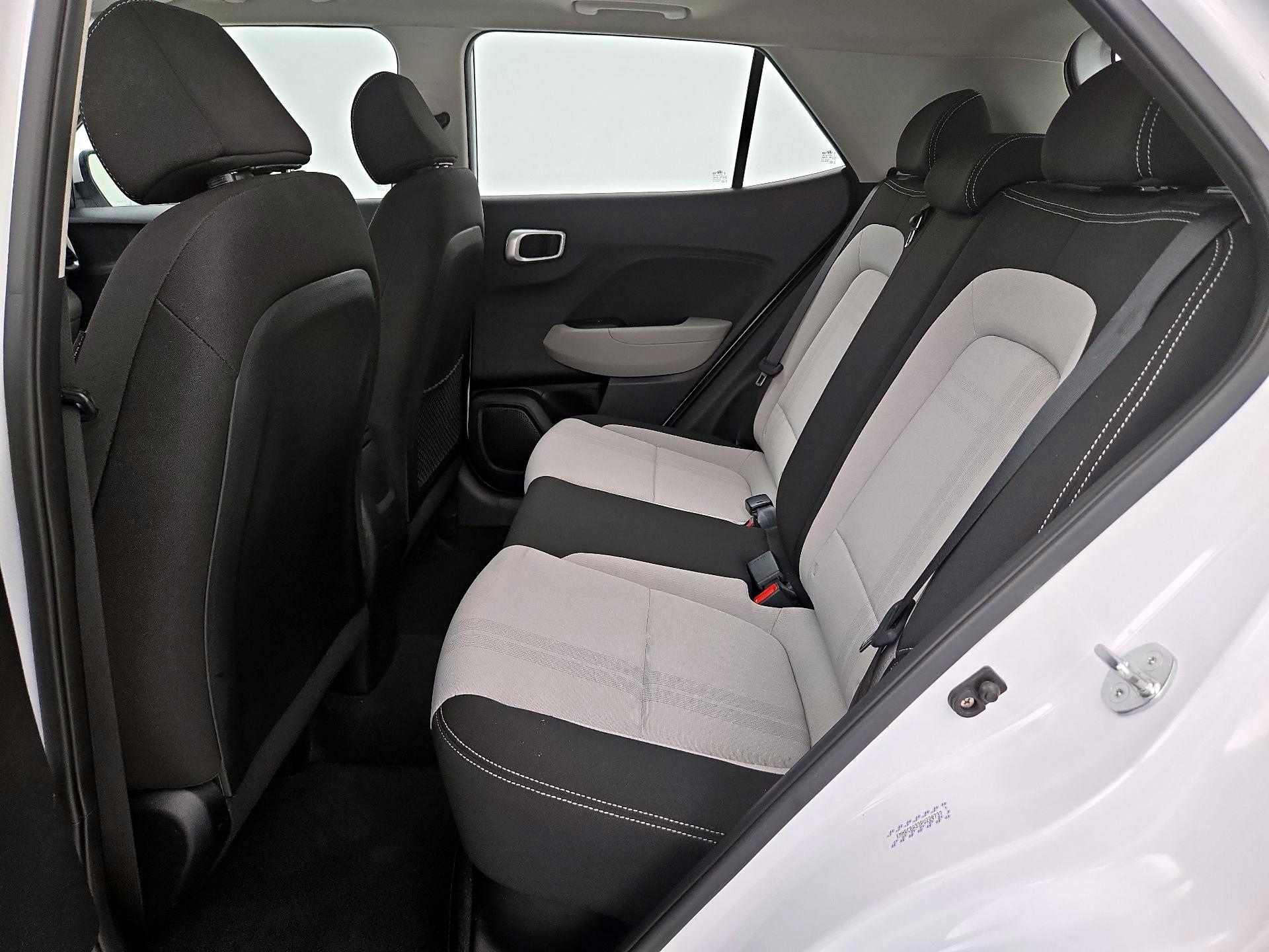 Thumbnail: 2023 Hyundai Venue - 20