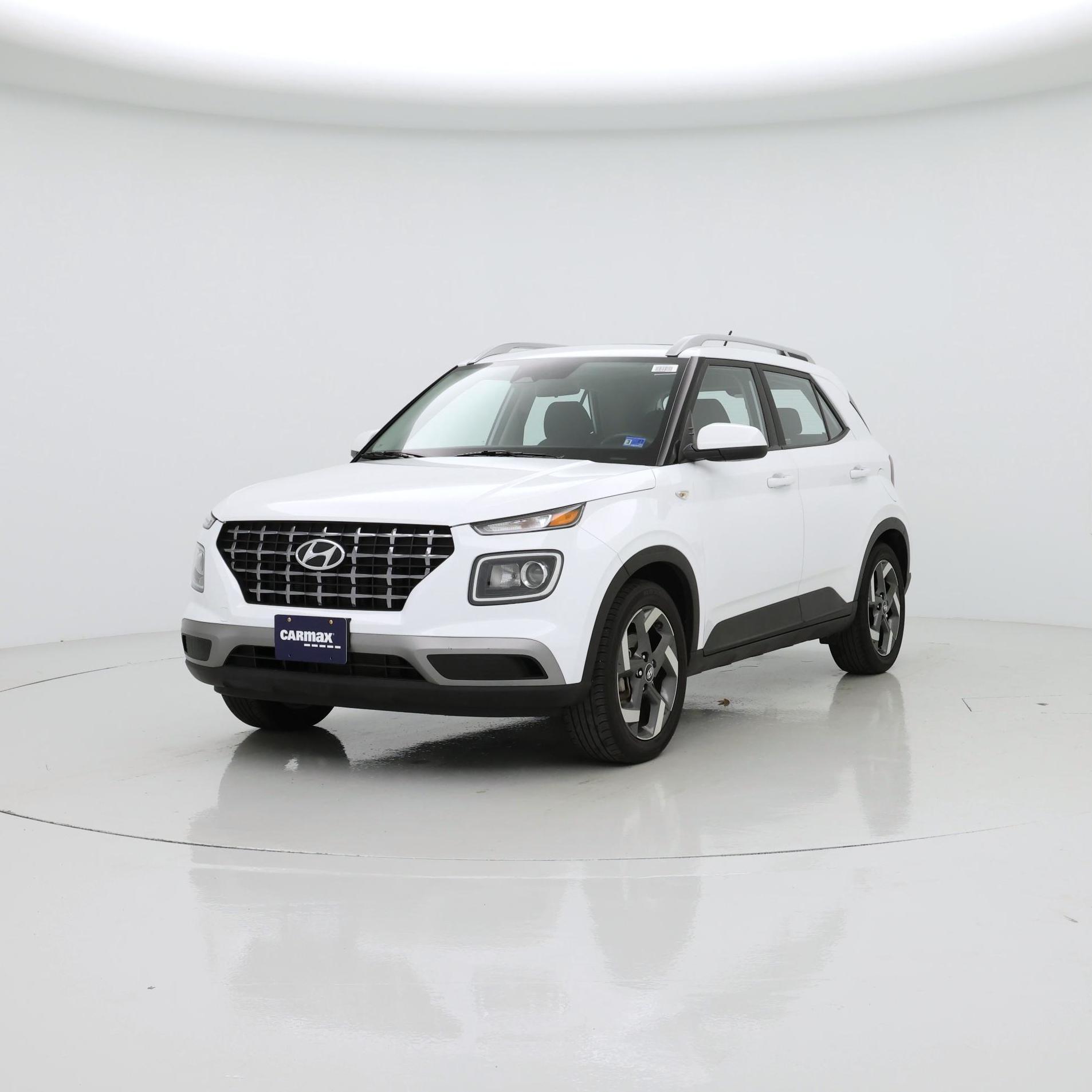 Thumbnail: 2023 Hyundai Venue - 4