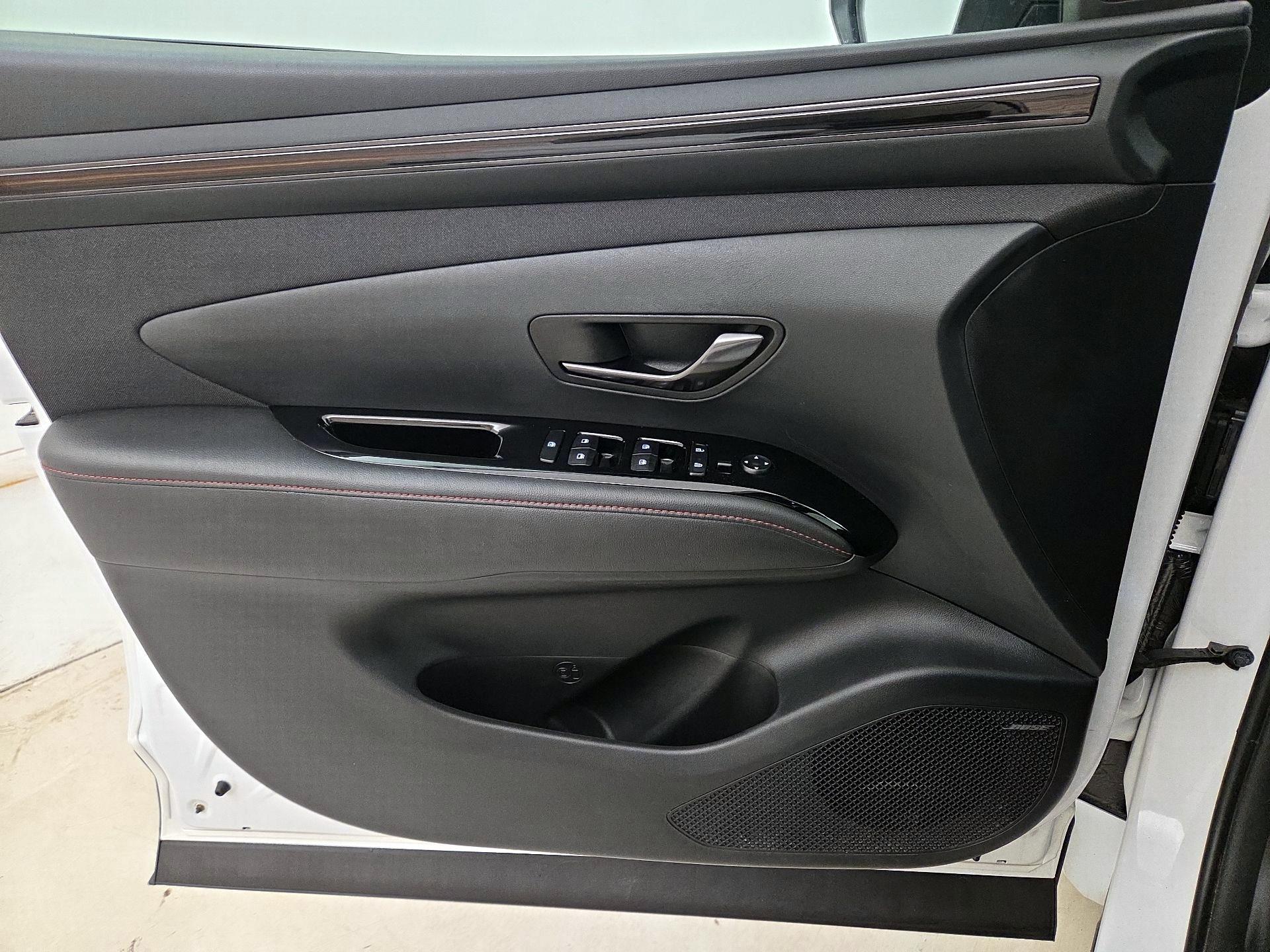 Thumbnail: 2023 Hyundai Tucson - 12