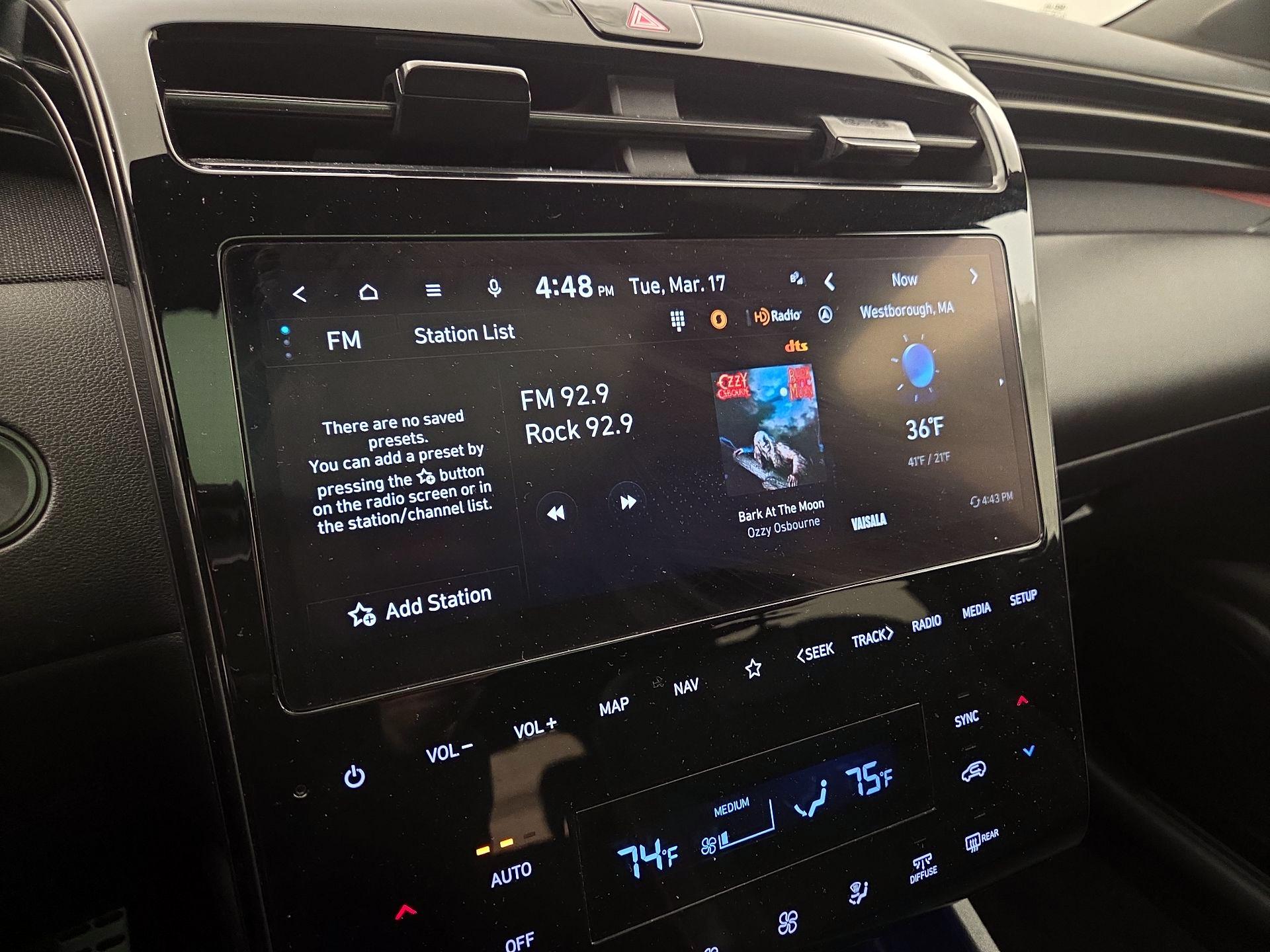 Thumbnail: 2023 Hyundai Tucson - 16