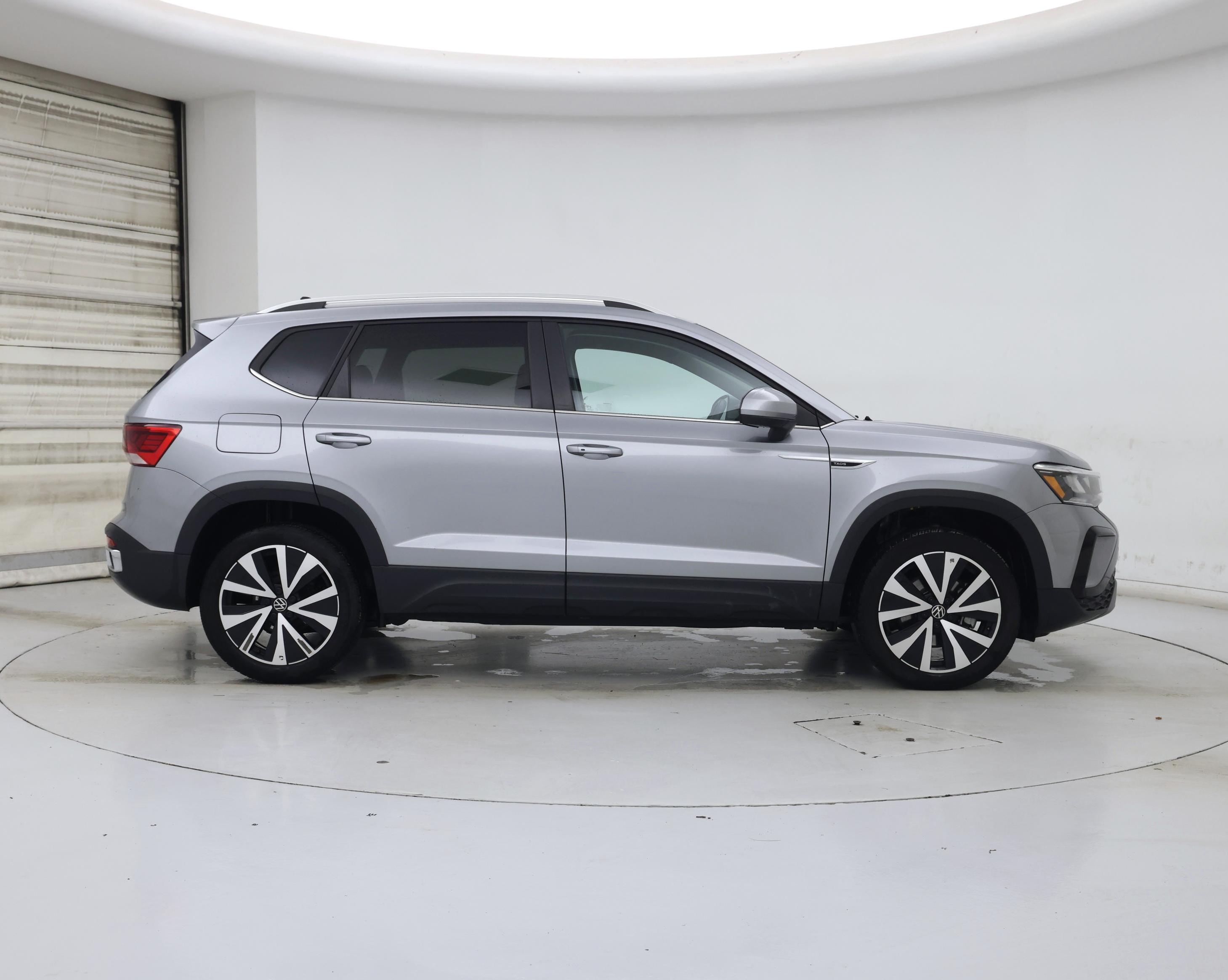 Thumbnail: 2024 Volkswagen Taos - 7