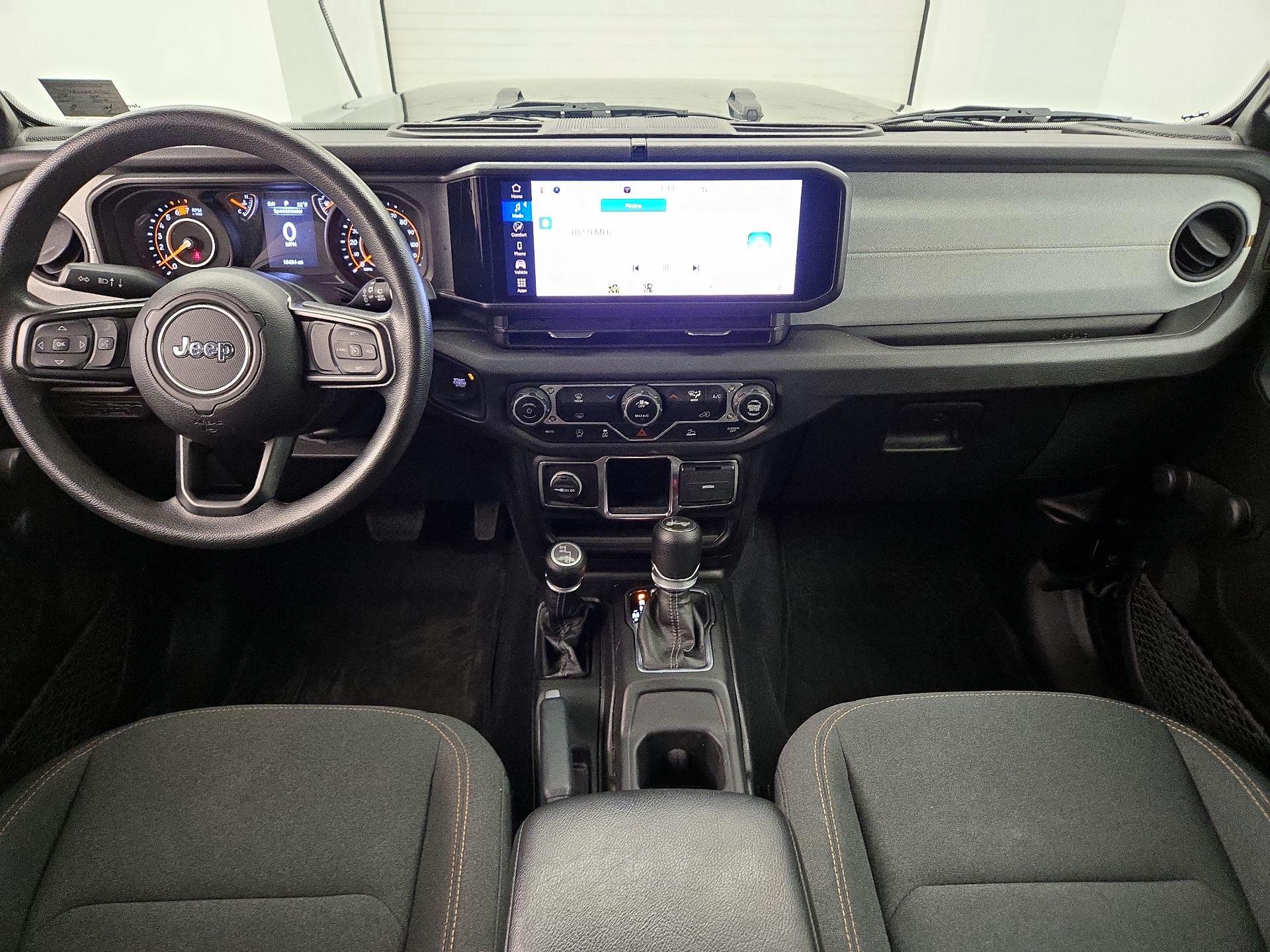 Thumbnail: 2024 Jeep Wrangler - 9