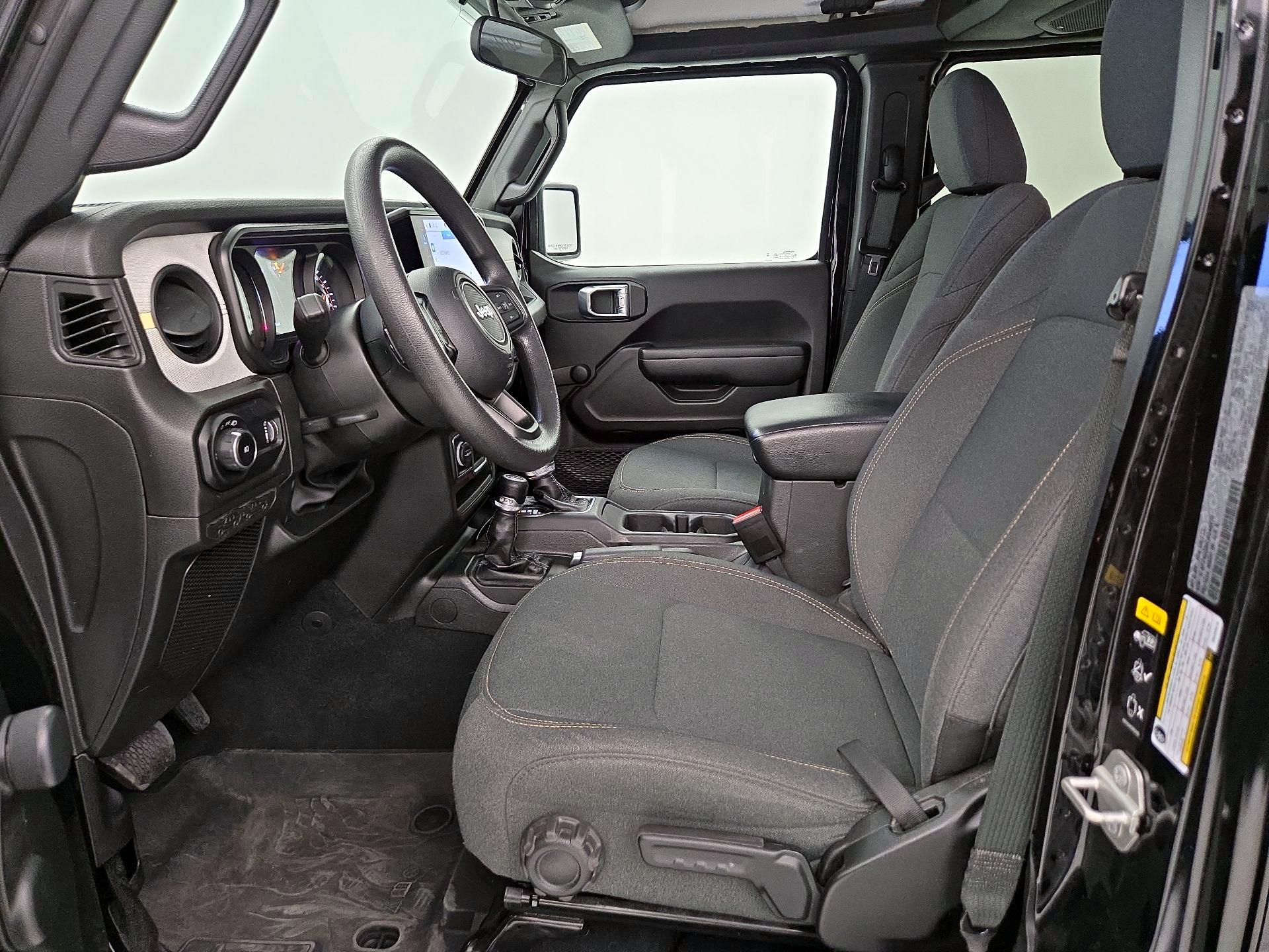 Thumbnail: 2024 Jeep Wrangler - 11