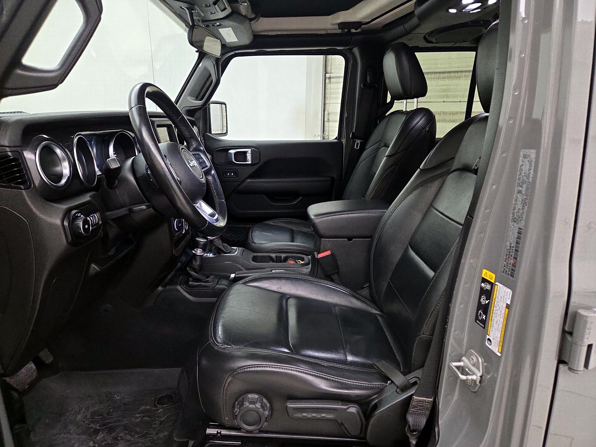 Thumbnail: 2021 Jeep Wrangler - 11