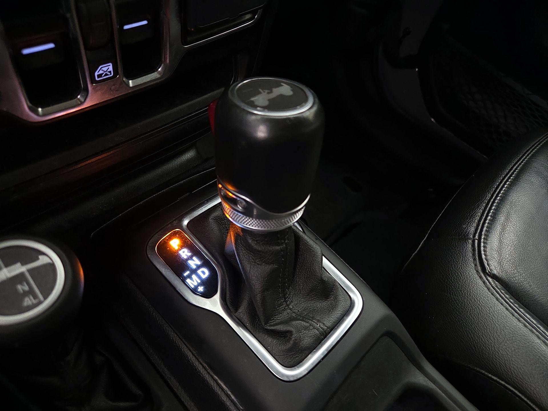 Thumbnail: 2021 Jeep Wrangler - 17