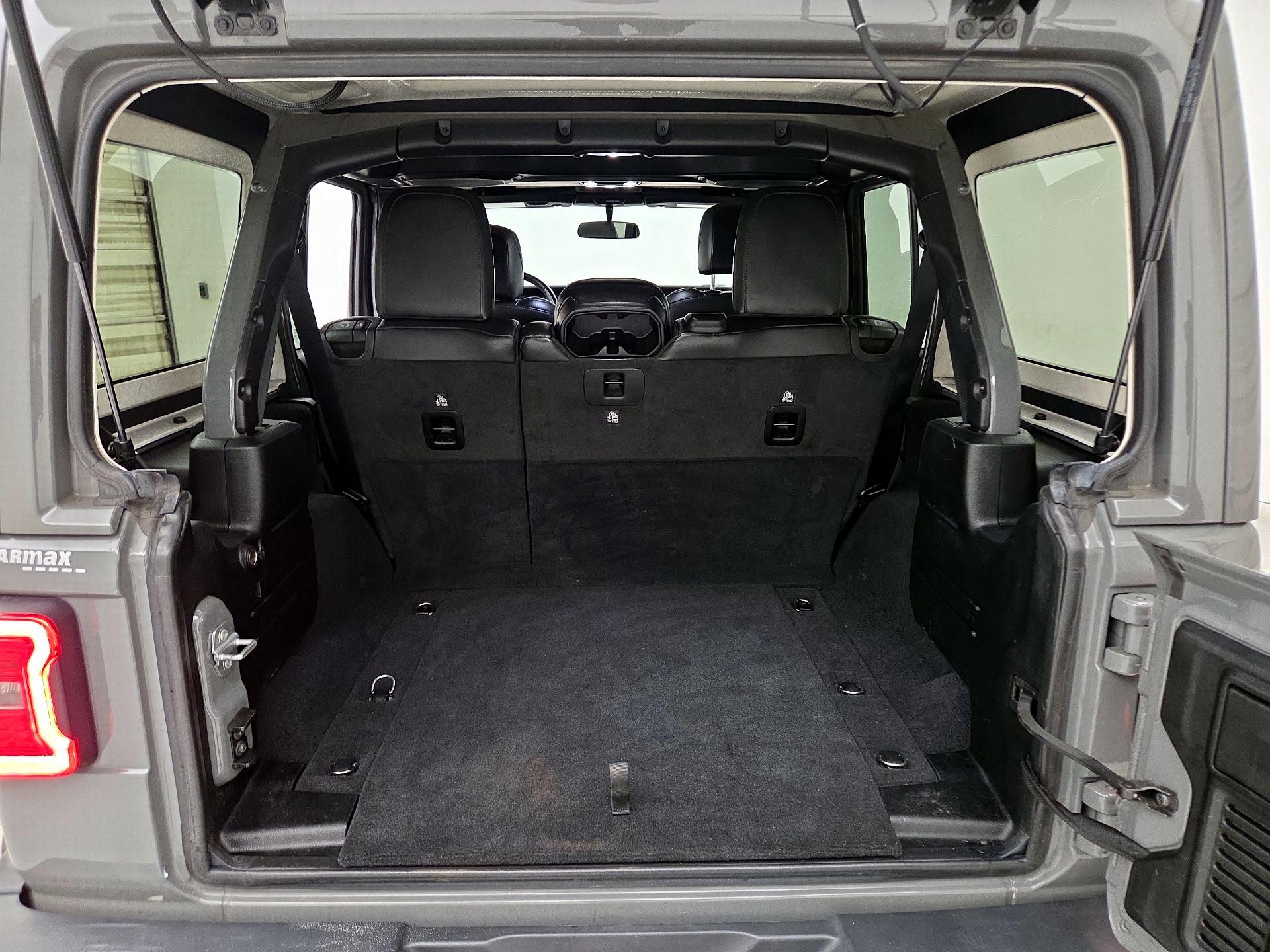 Thumbnail: 2021 Jeep Wrangler - 20