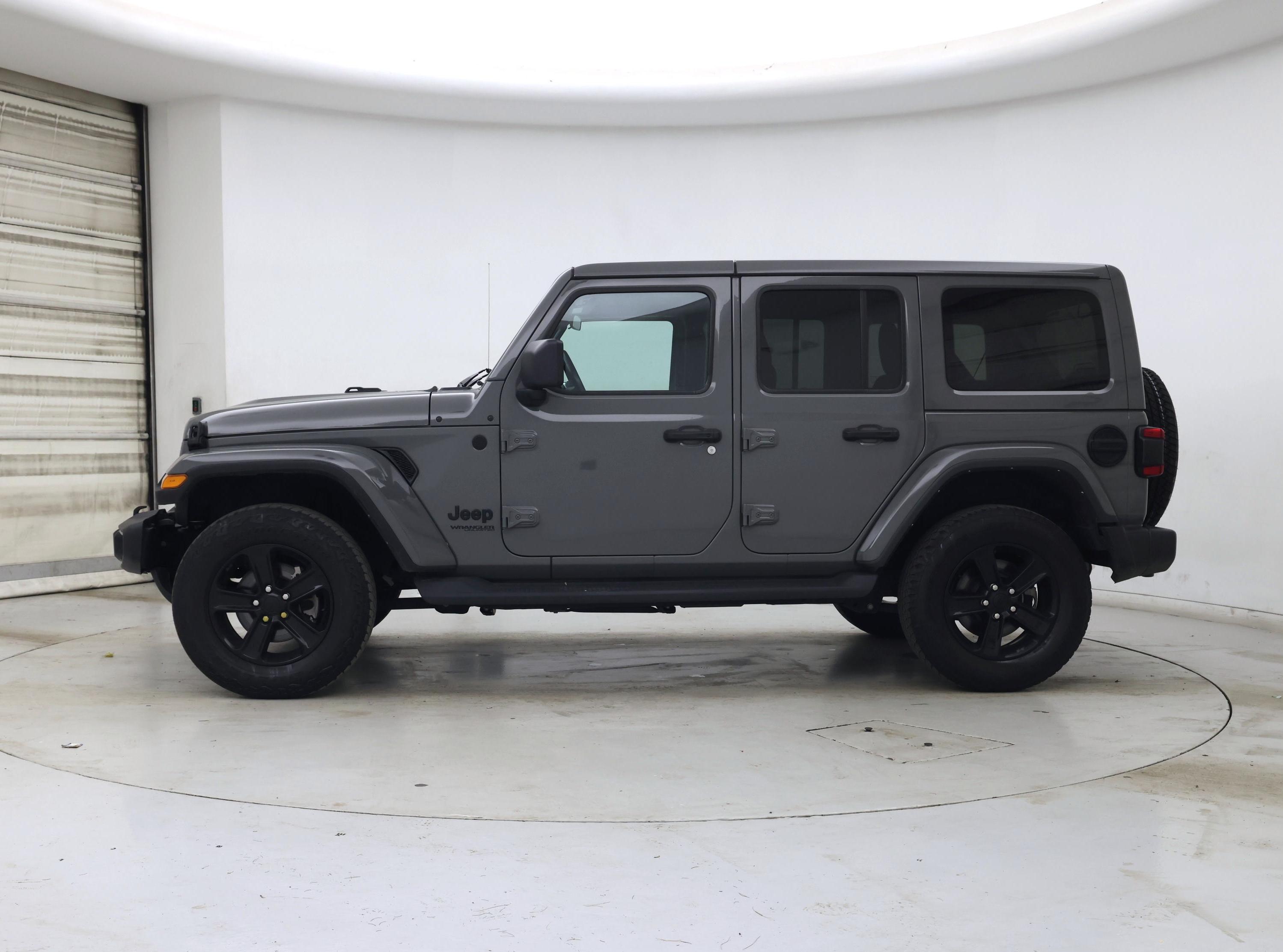 Thumbnail: 2021 Jeep Wrangler - 3