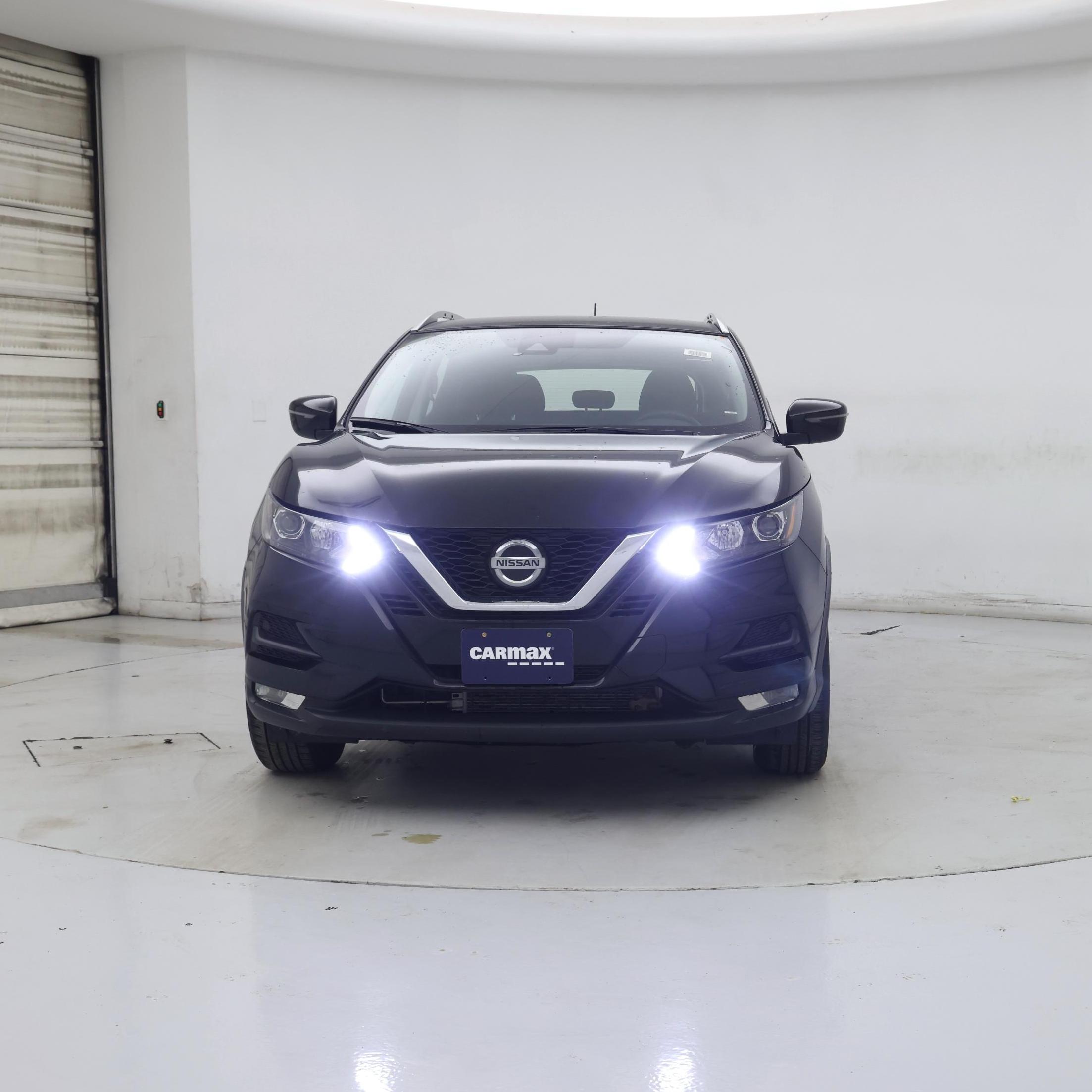 Thumbnail: 2022 Nissan Rogue Sport - 5