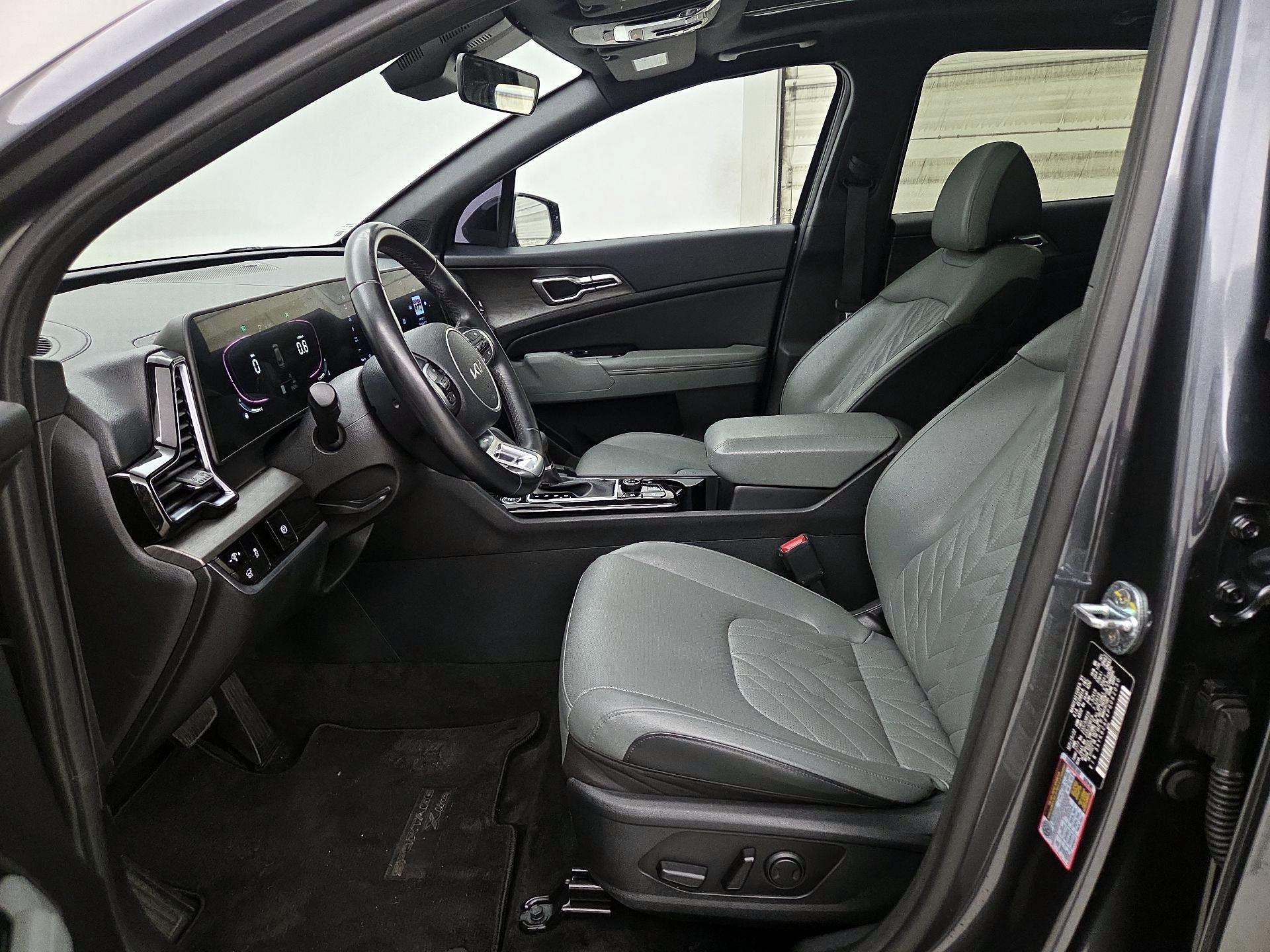 Thumbnail: 2023 Kia Sportage - 11