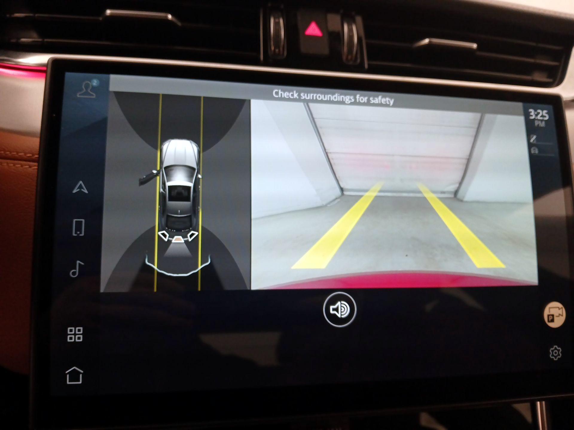 Thumbnail: 2022 Jaguar XF - 15