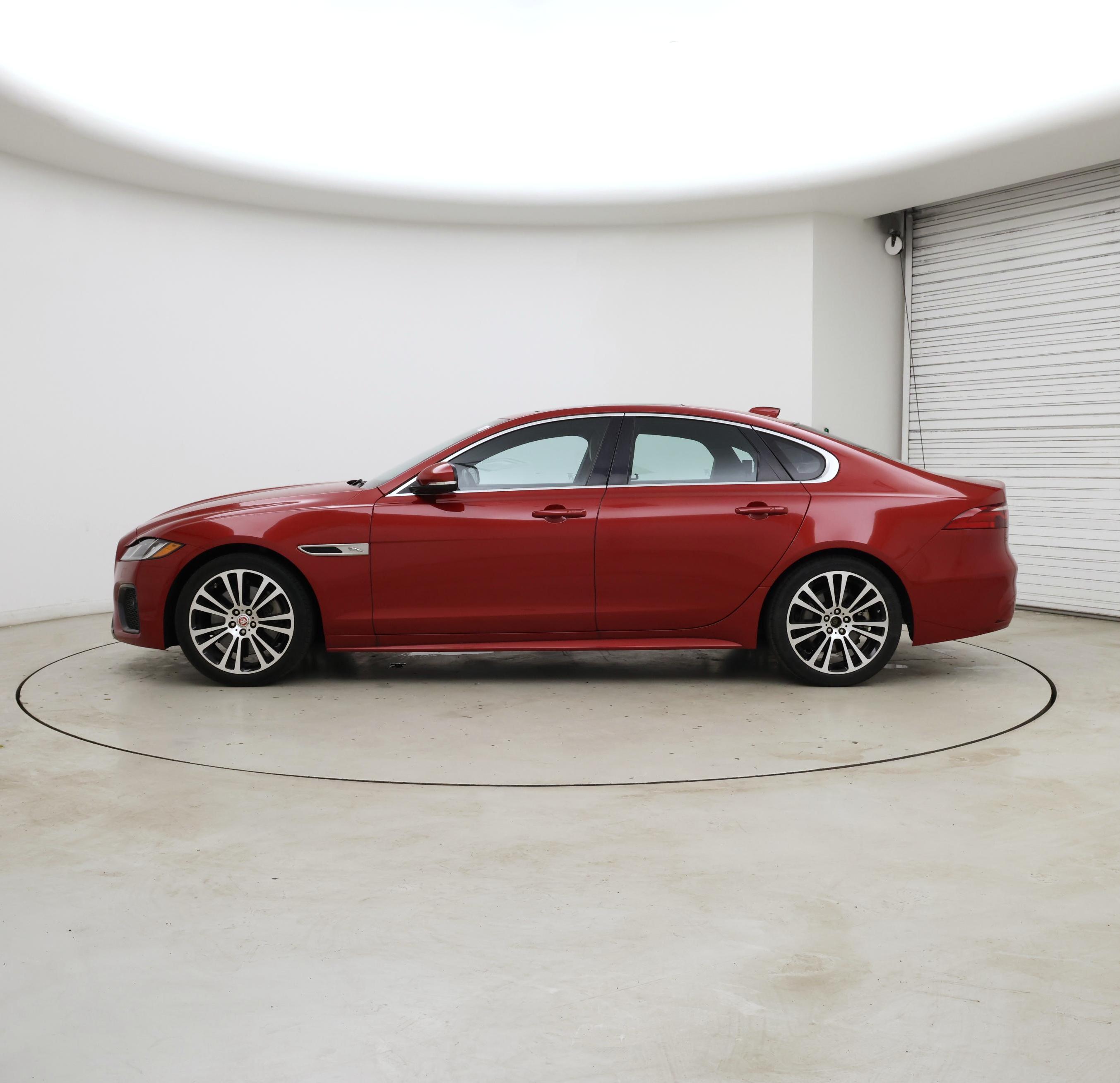 Thumbnail: 2022 Jaguar XF - 3