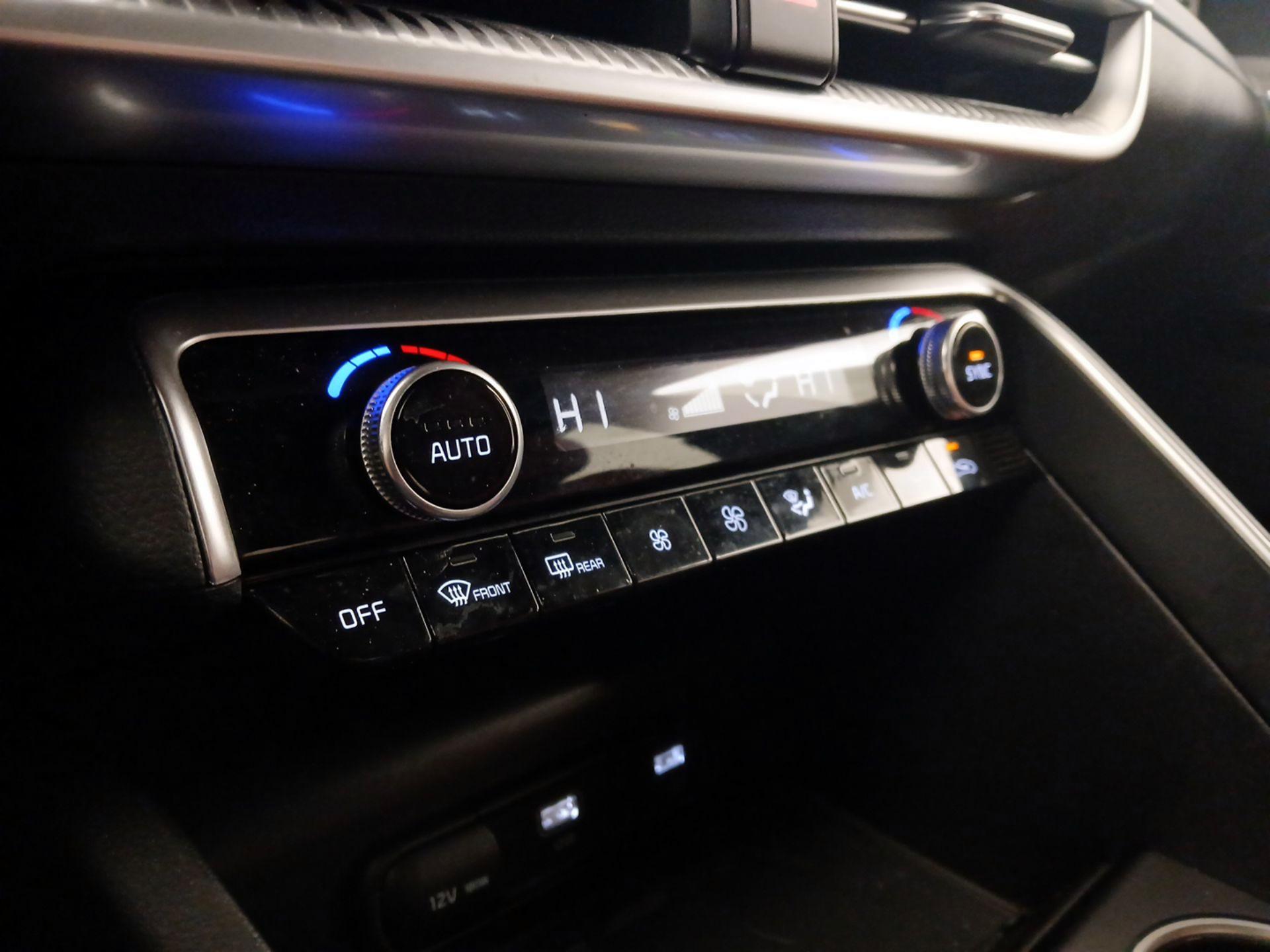 Thumbnail: 2023 Kia K5 - 17