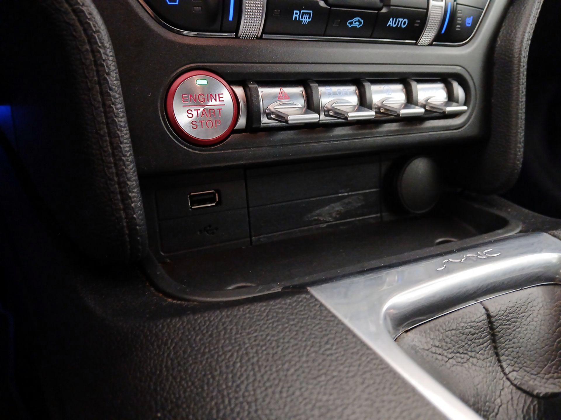 Thumbnail: 2020 Ford Mustang - 19