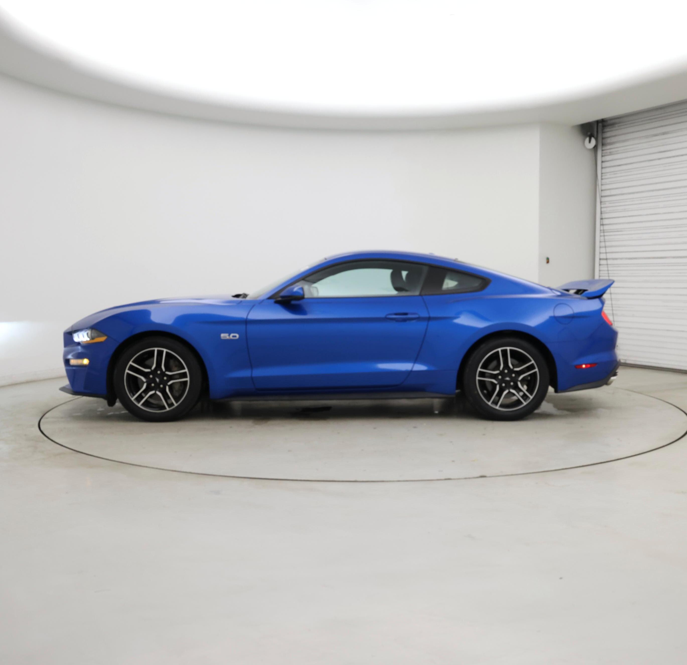 Thumbnail: 2020 Ford Mustang - 3