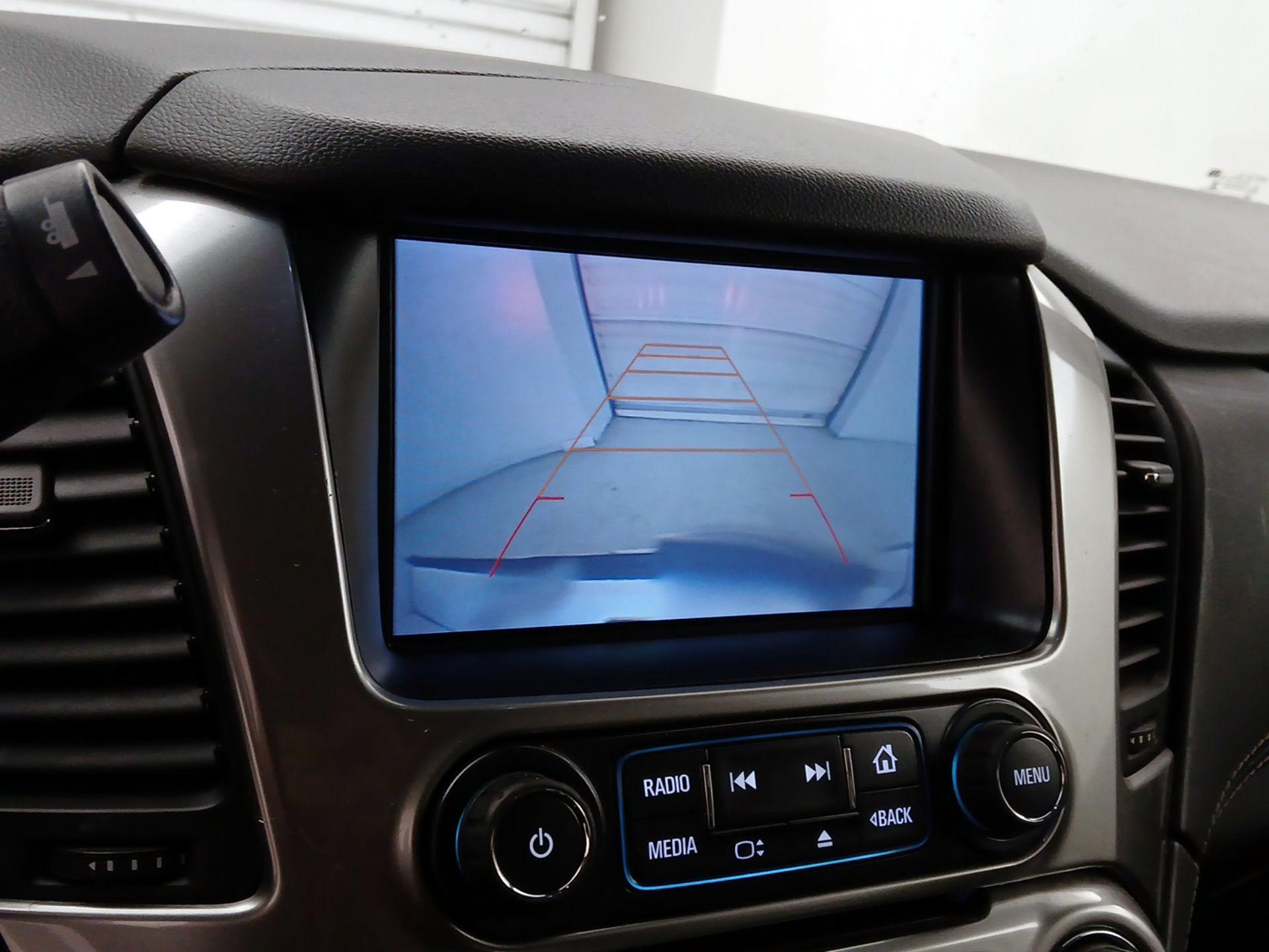 Thumbnail: 2016 Chevrolet Tahoe - 15