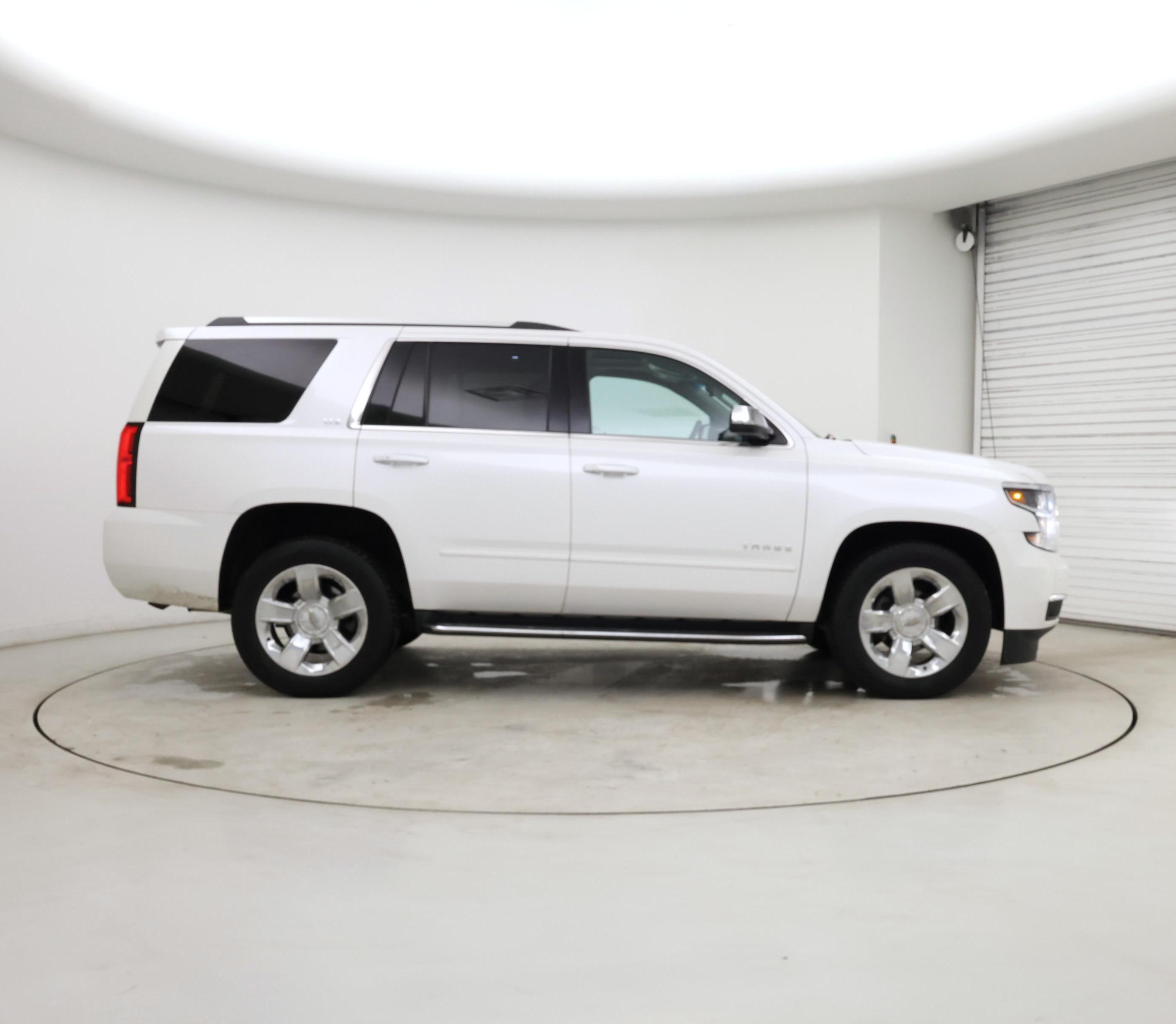 Thumbnail: 2016 Chevrolet Tahoe - 7