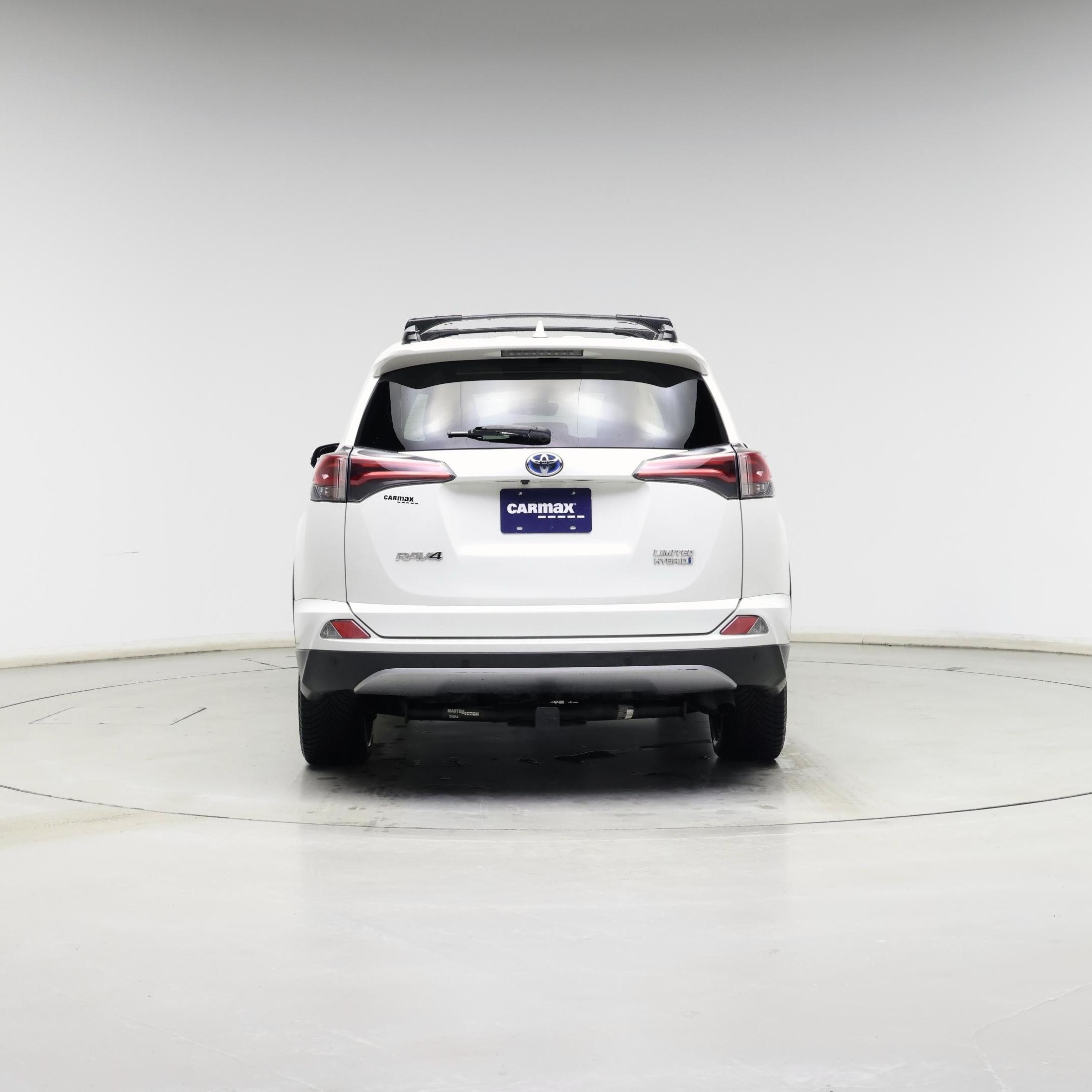 Thumbnail: 2018 Toyota RAV4 - 6