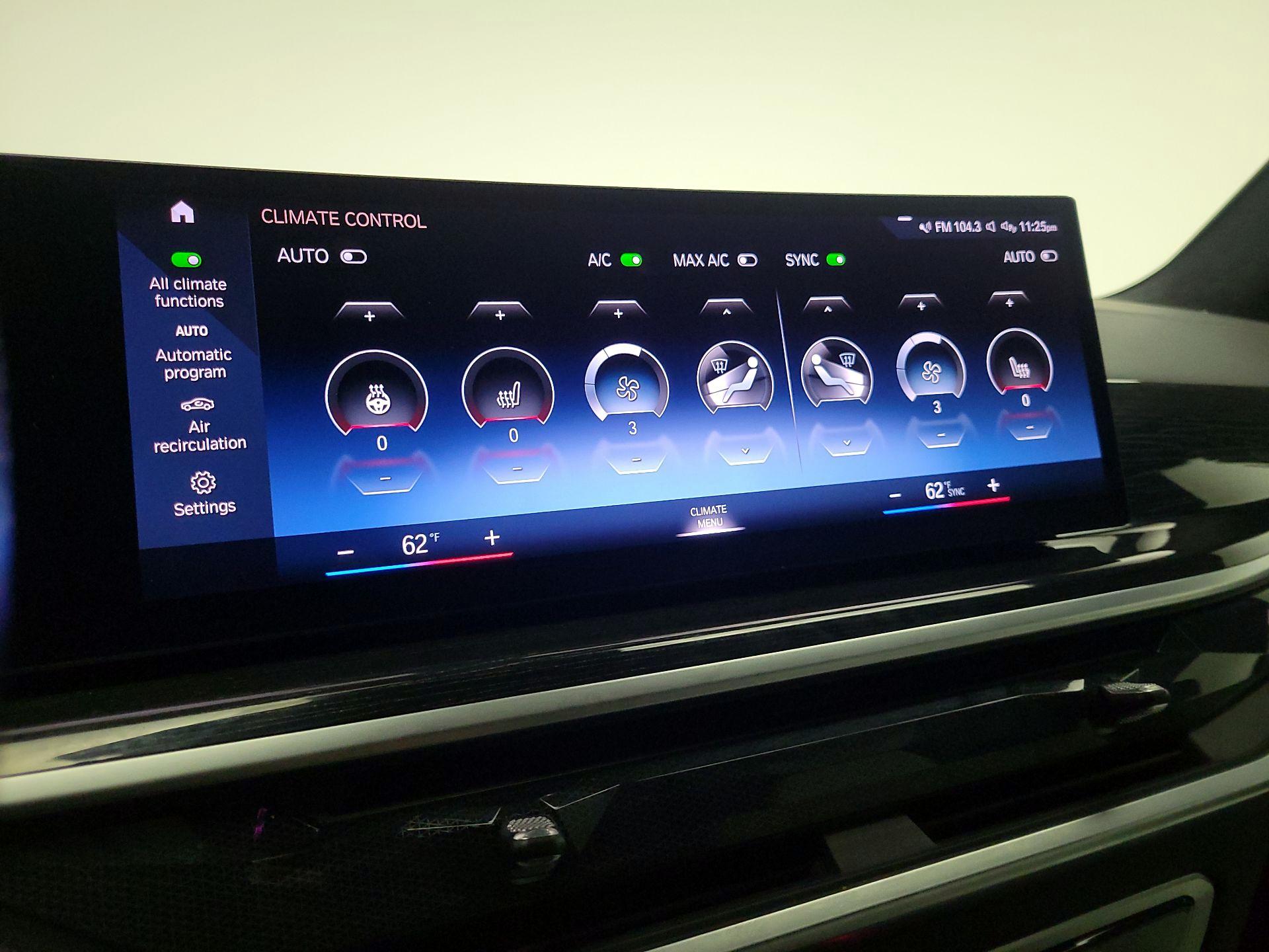 Thumbnail: 2023 BMW X7 - 17