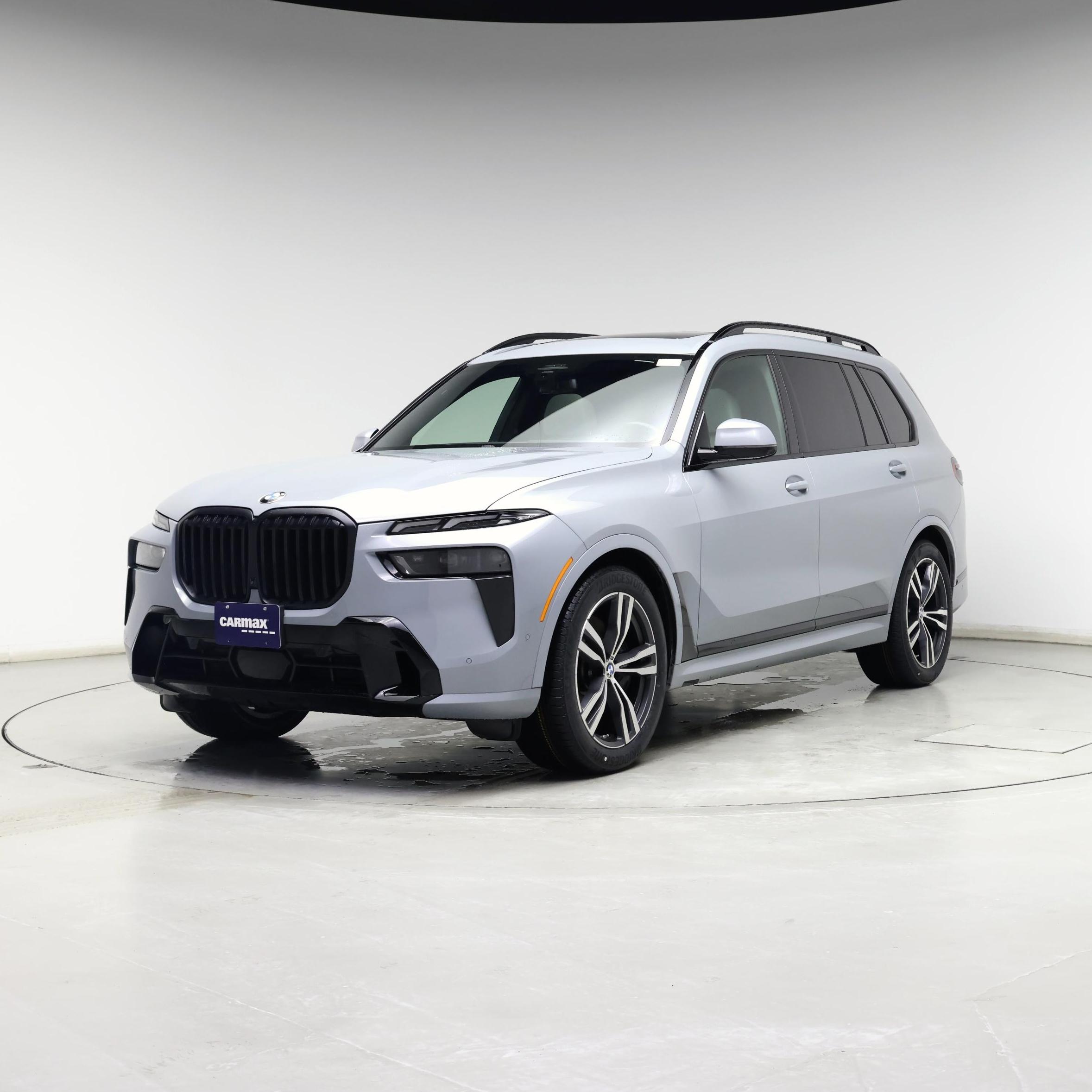 Thumbnail: 2023 BMW X7 - 4